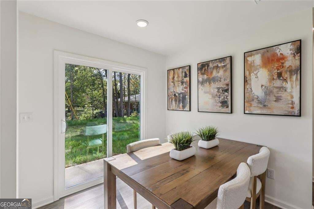 4 bedroom, 3 bathroom, 1,774 sq ft single family residence for sale at 113 Dream Catcher Drive, Lizella, GA 31052 — photo 4