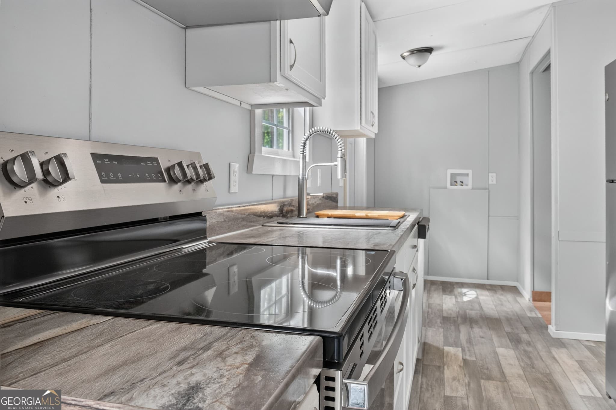 4 bedroom, 2 bathroom, 1,296 sq ft manufactured home,single family residence for sale at 101 W Bearcreek Road, Eatonton, GA 31024 — photo 8