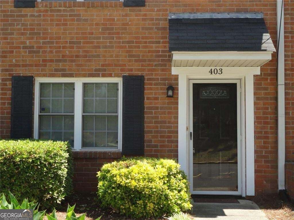2 bedroom, 1.5 bathroom, 1,080 sq ft townhouse for rent at 403 Northdale Court, Lawrenceville, GA 30043 for $1,500 a month — photo 1 of 14