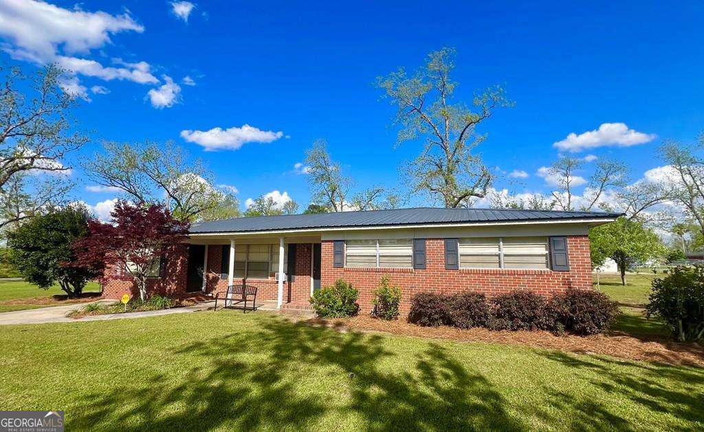 12 Park Lane, Hazlehurst, GA 31539 — most recent listing photo
