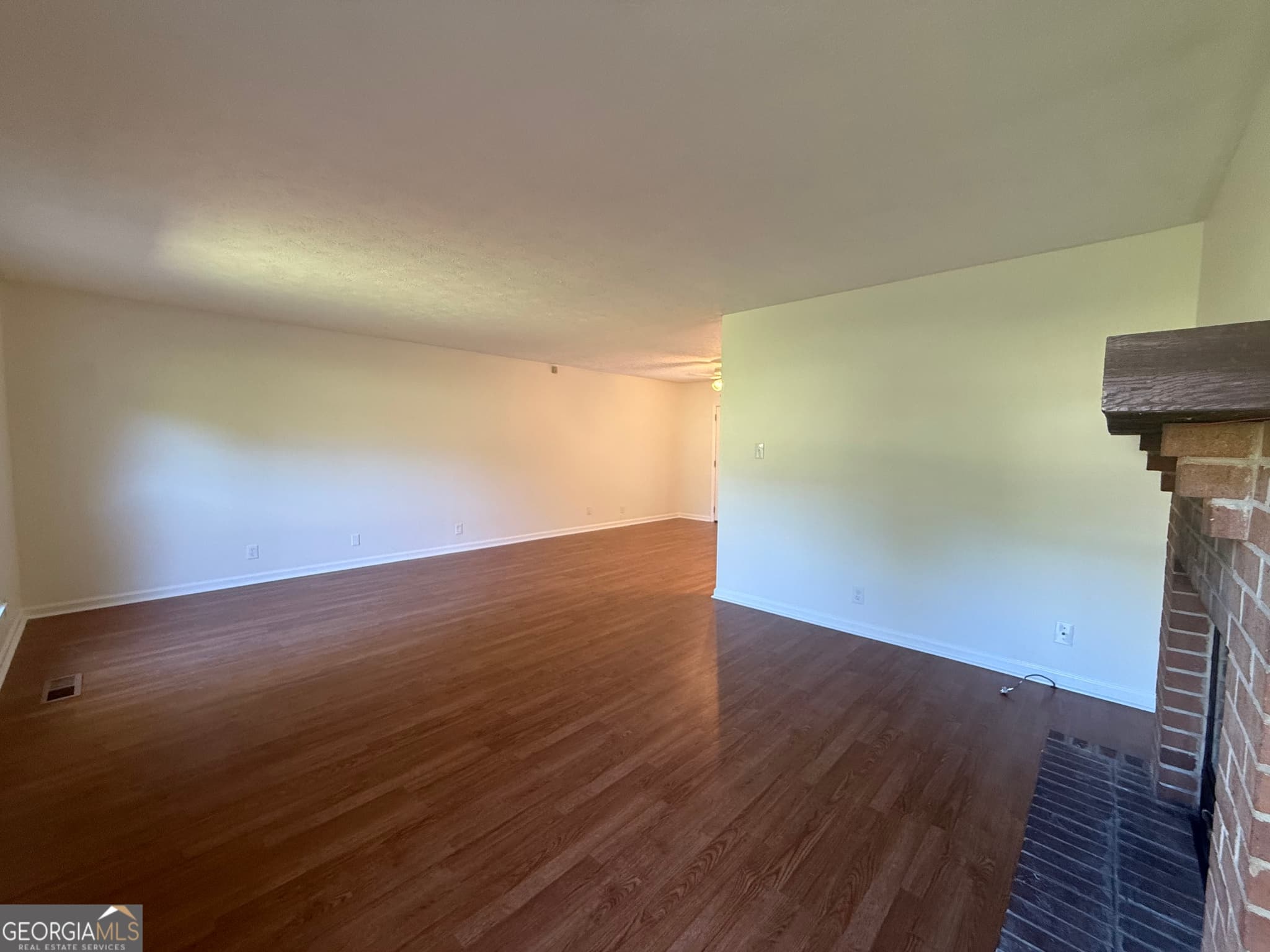 3 bedroom, 2 bathroom, 1,520 sq ft single family residence for sale at 508 Merrill Lane, Lagrange, GA 30241 — photo 9