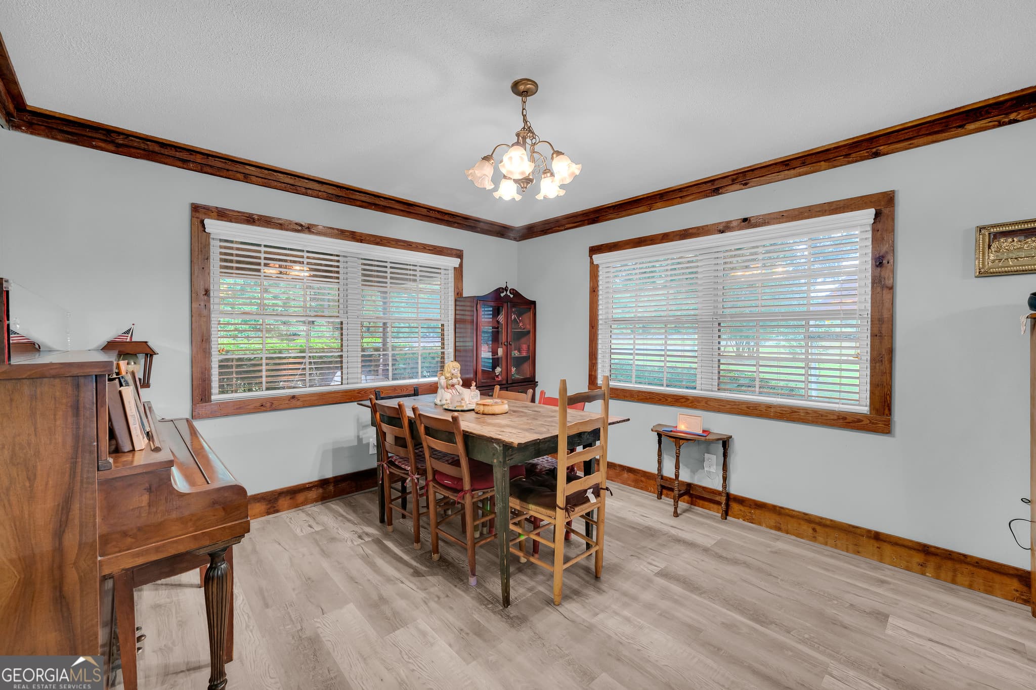 3 bedroom, 2 bathroom, 2,176 sq ft single family residence for sale at 2657 Wolf Pit, Eastanollee, GA 30538 — photo 6