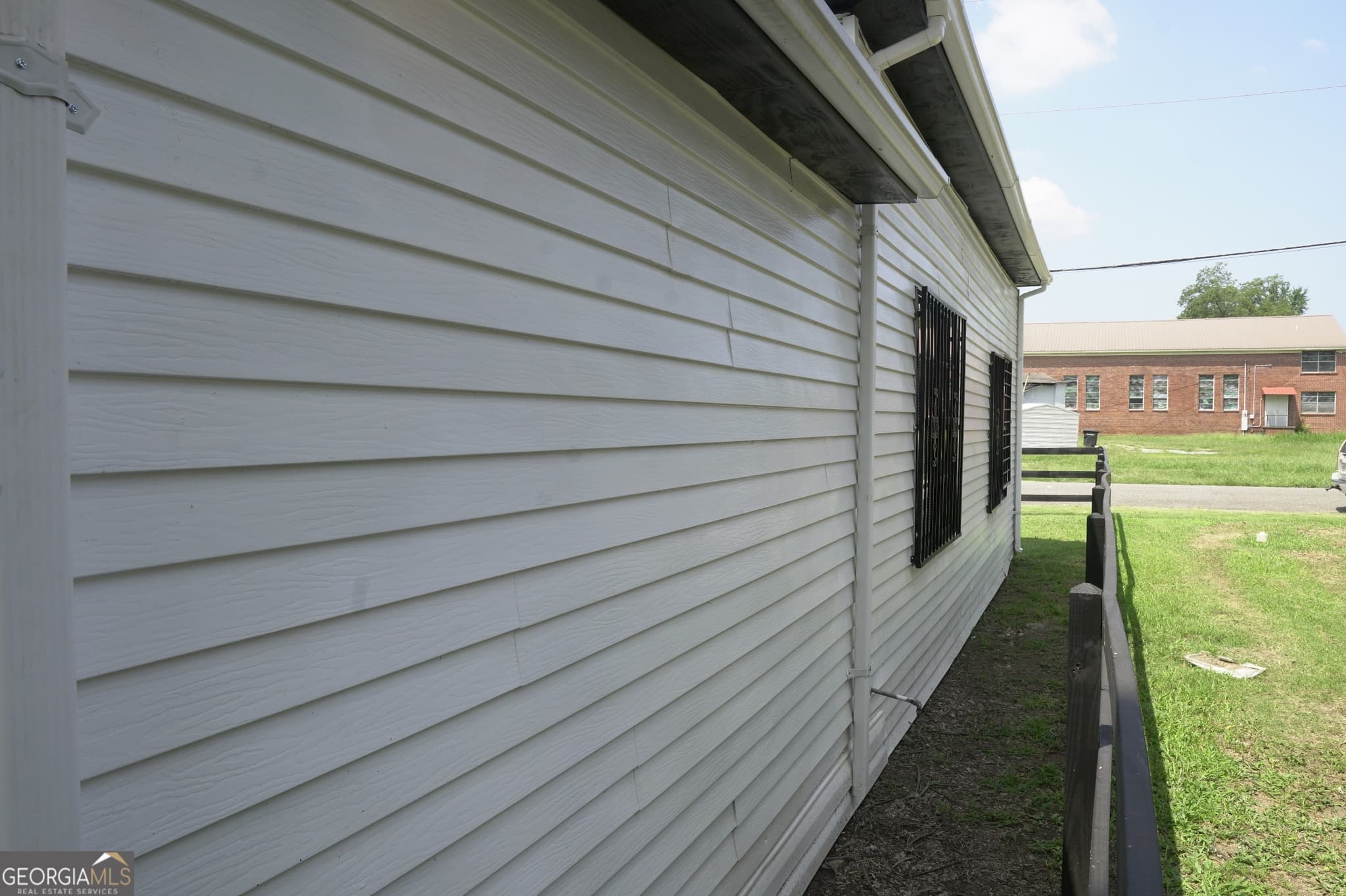 2 bedroom, 2 bathroom, 1,015 sq ft single family residence for sale at 501 5th Street, Birmingham, AL 35204 — photo 5