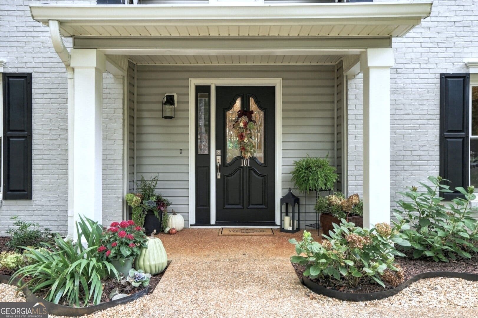 4 bedroom, 2.5 bathroom single family residence for sale at 101 Oxford Court, Peachtree City, GA 30269 — photo 3