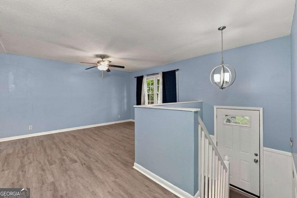 4 bedroom, 2.5 bathroom, 1,567 sq ft single family residence for sale at 1464 Colony East Circle, Stone Mountain, GA 30083 — photo 7