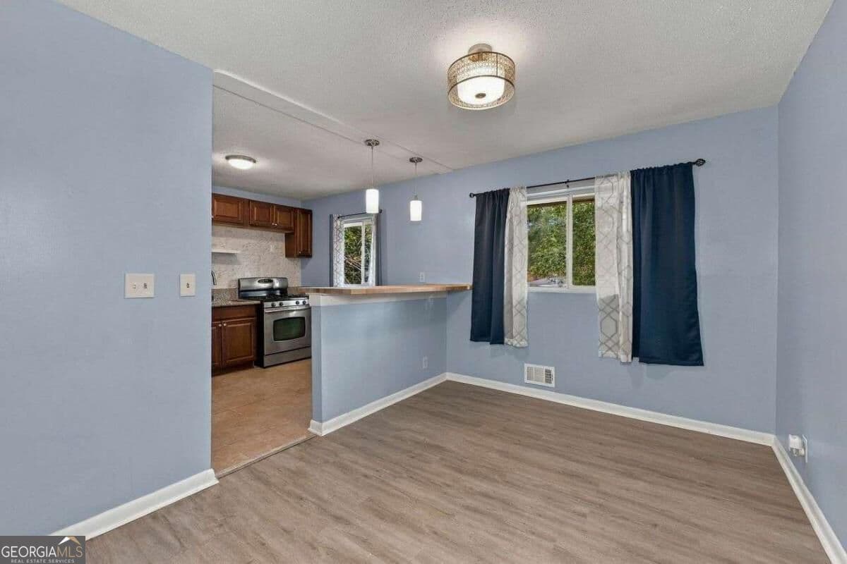 4 bedroom, 2.5 bathroom, 1,567 sq ft single family residence for sale at 1464 Colony East Circle, Stone Mountain, GA 30083 — photo 10