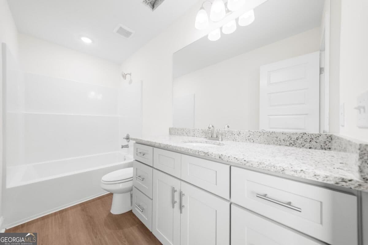 3 bedroom, 2 bathroom, 1,350 sq ft single family residence for sale at 1009 Pampas Lane 55, Statesboro, GA 30458 — photo 10