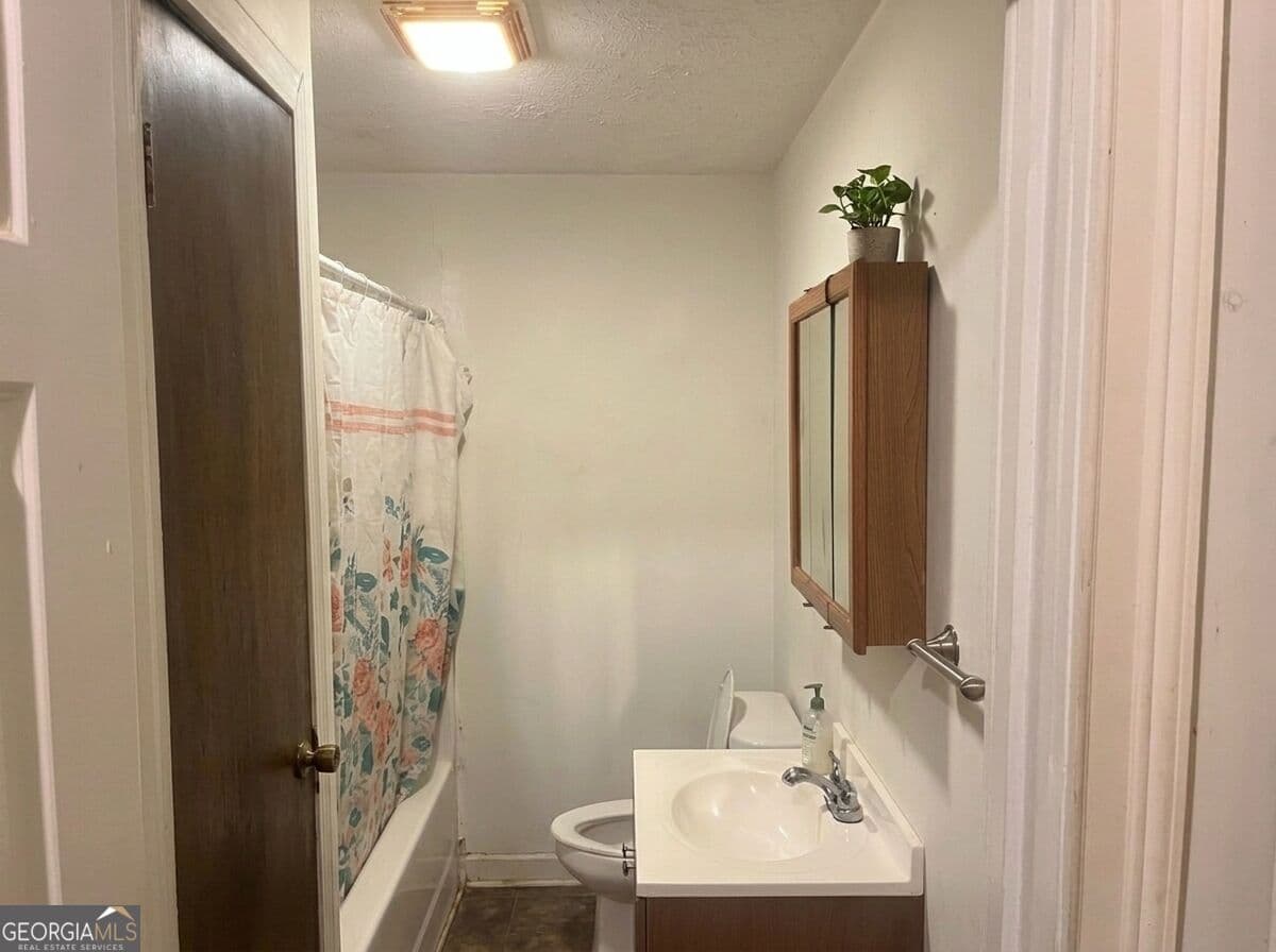 2 bedroom, 1.5 bathroom, 1,145 sq ft single family residence for sale at 166 Sherwood Circle # 1, Danielsville, GA 30633 — photo 9