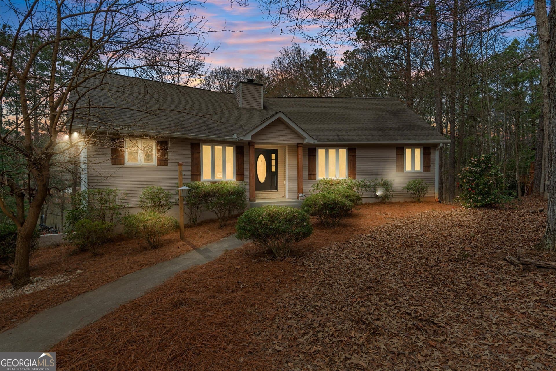 4 bedroom, 3.5 bathroom, 2,976 sq ft single family residence sold at 2117 Lakeview Parkway, Villa Rica, GA 30180