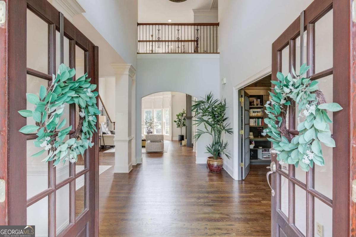 6 bedroom, 6.5 bathroom, 7,123 sq ft single family residence for sale at 5318 Binghurst Court, Suwanee, GA 30024 — photo 8