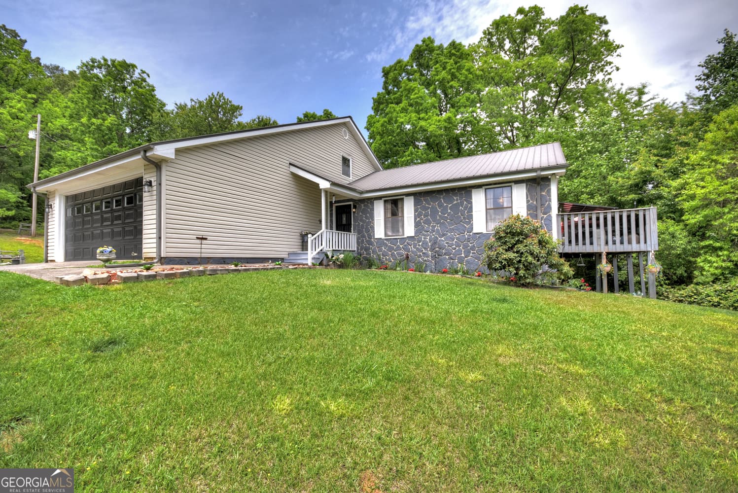 5 bedroom, 2.5 bathroom, 3,694 sq ft single family residence for sale at 1359 Salem Road, Mineral Bluff, GA 30559