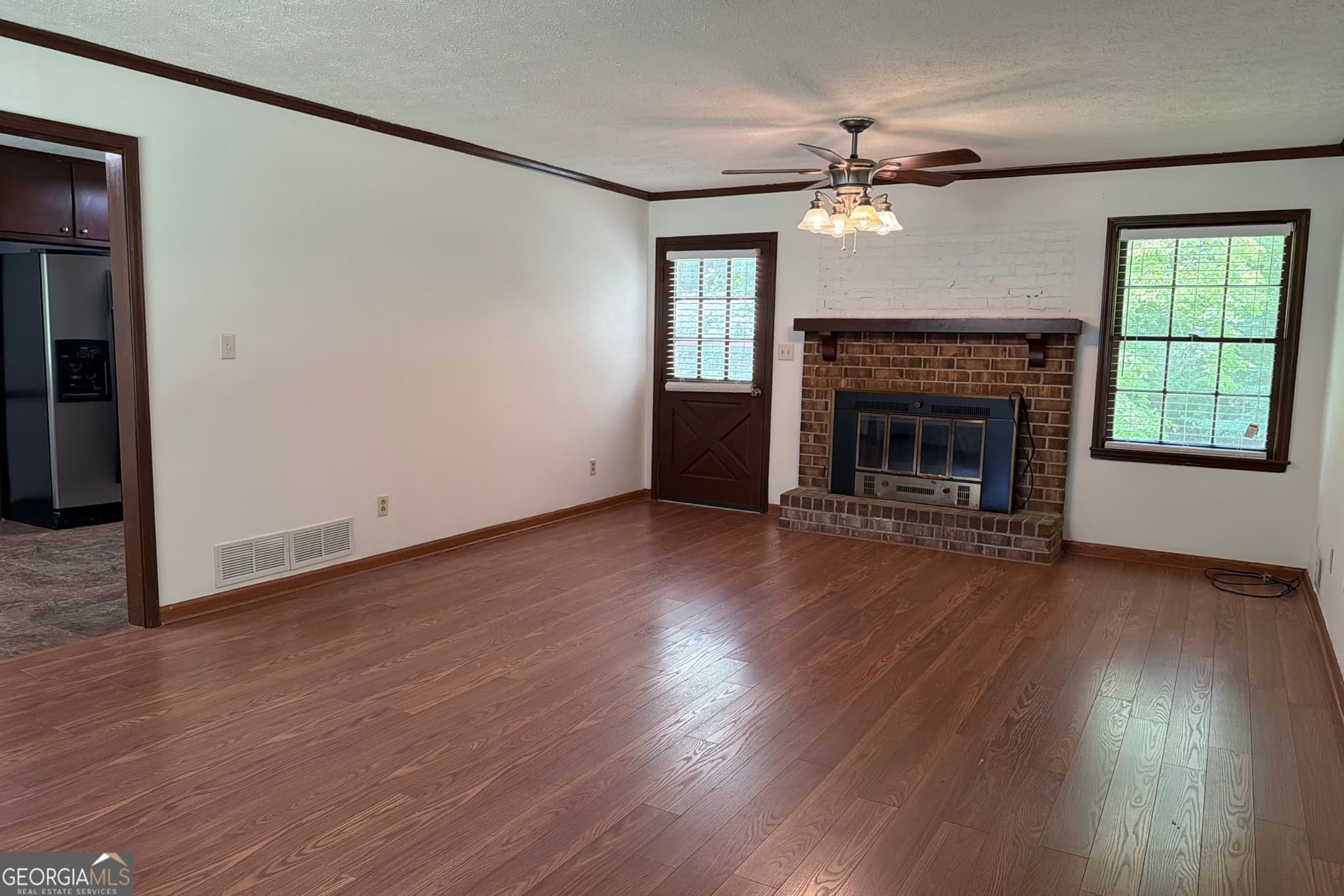 3 bedroom, 2 bathroom, 1,342 sq ft single family residence for rent at 310 Sharon Drive, Fayetteville, GA 30214 for $1,950 a month — photo 3