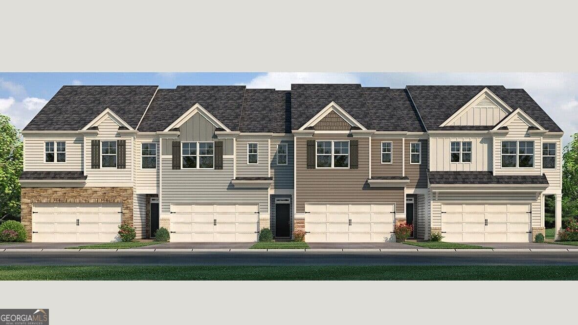 3 bedroom, 2.5 bathroom, 1,877 sq ft townhouse for sale at 4196 Kestrel Court, Gainesville, GA 30506 — photo 1 of 33