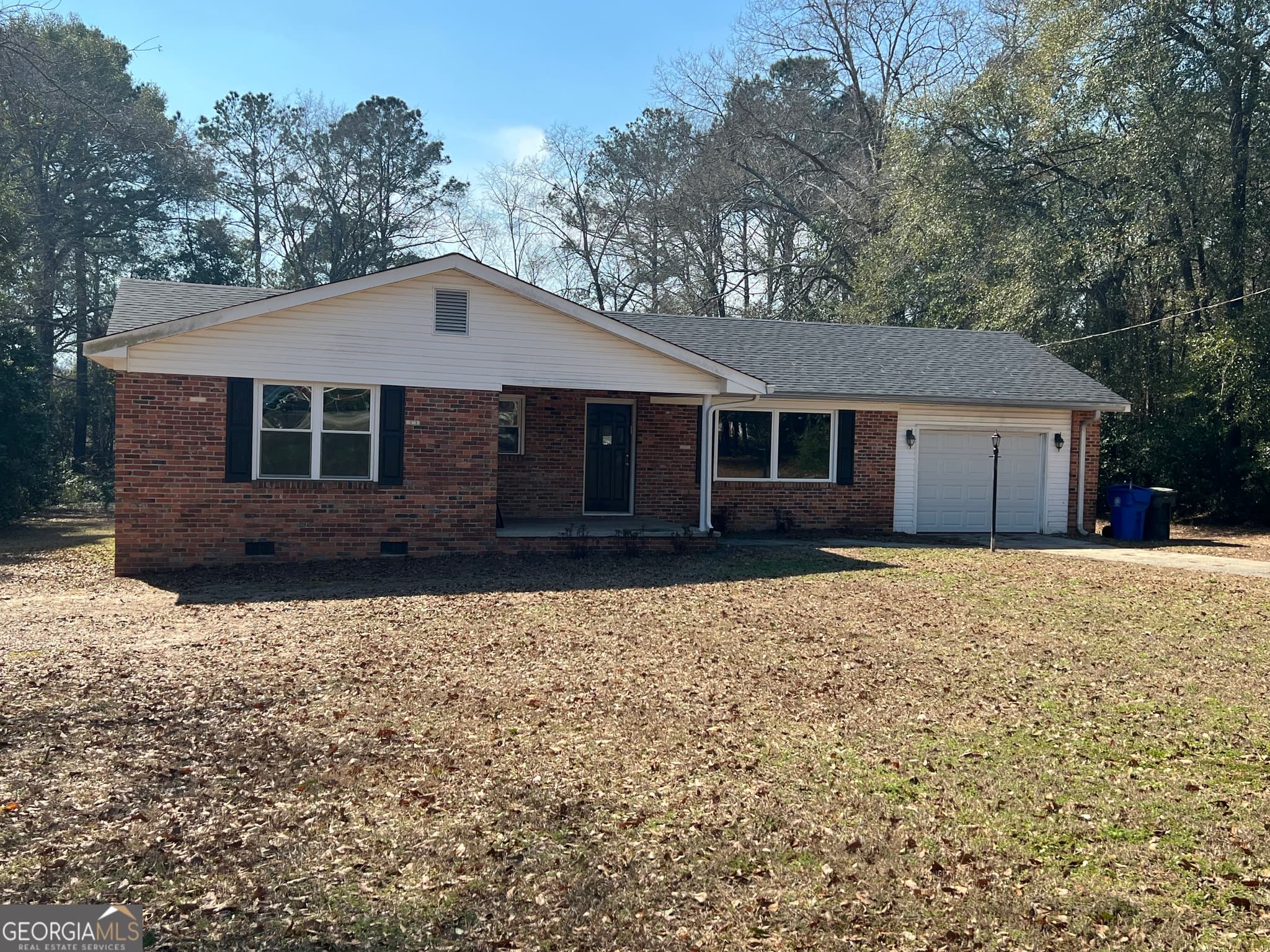 3 bedroom, 2 bathroom, 1,320 sq ft single family residence for sale at 1342 N Jefferson Street, Dublin, GA 31021 — photo 2