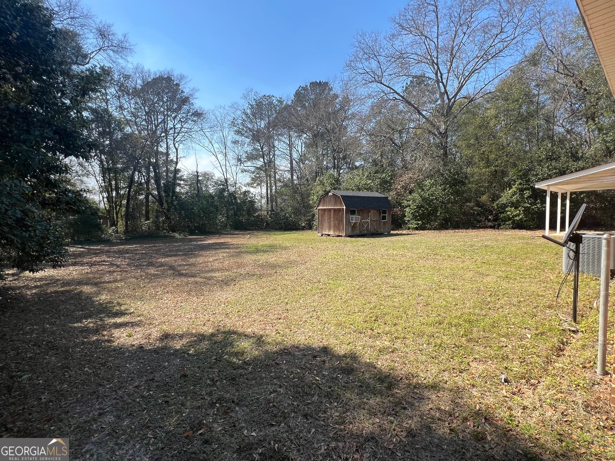 3 bedroom, 2 bathroom, 1,320 sq ft single family residence for sale at 1342 N Jefferson Street, Dublin, GA 31021 — photo 5