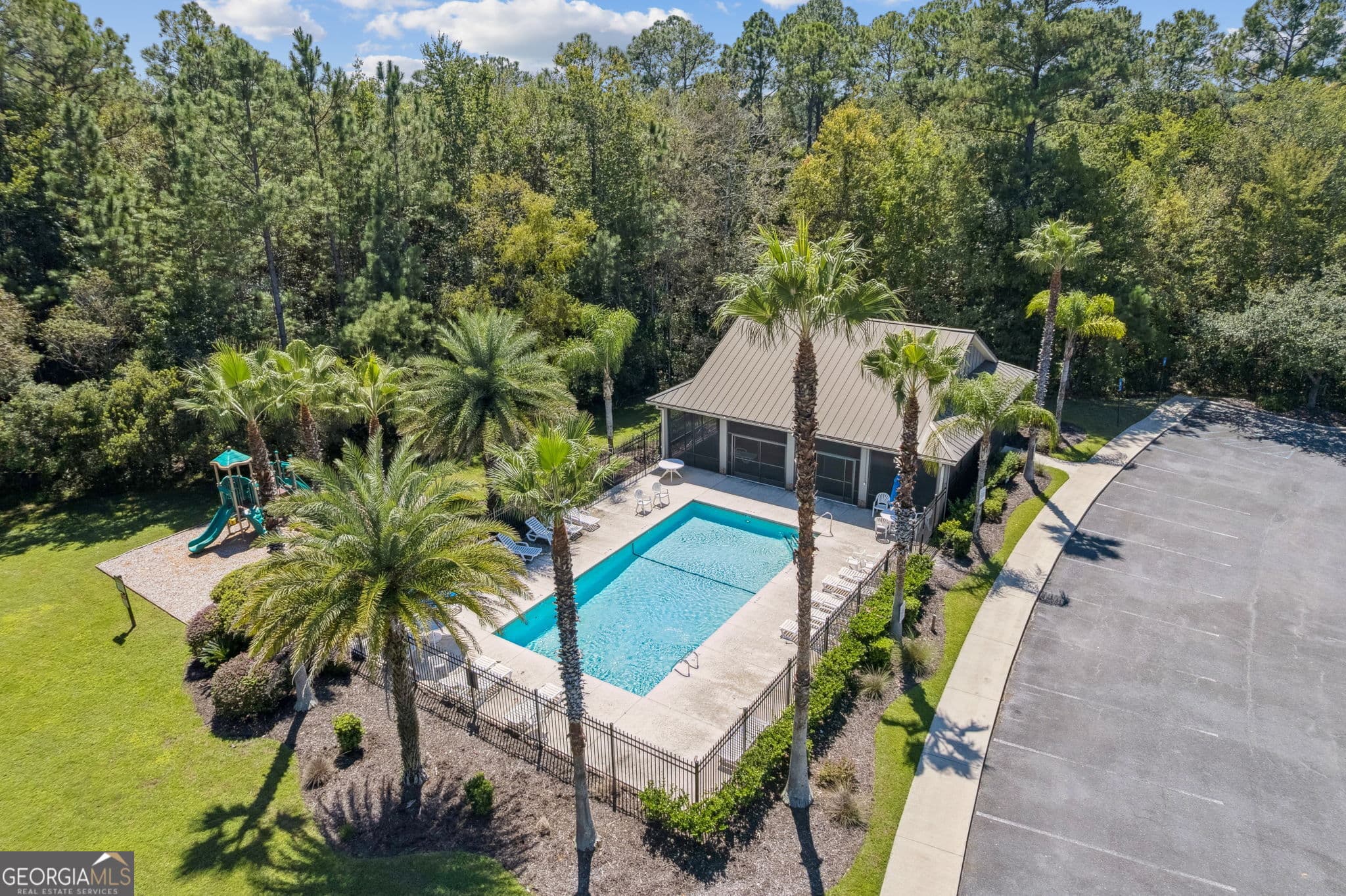 3 bedroom, 2 bathroom, 1,560 sq ft single family residence for rent at 257 Daniel Trent Way, Kingsland, GA 31548 for $2,200 a month — photo 5