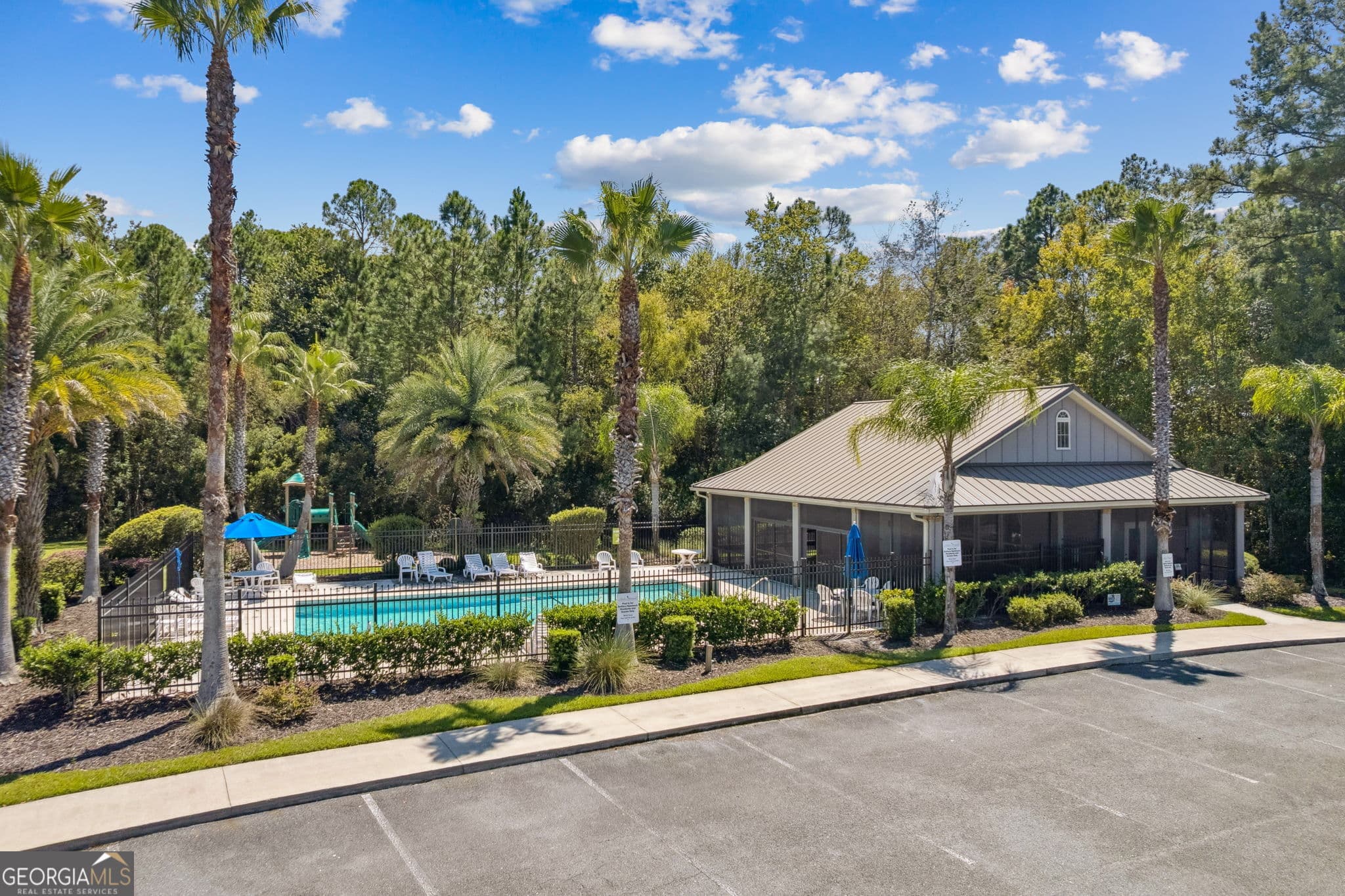 3 bedroom, 2 bathroom, 1,560 sq ft single family residence for rent at 257 Daniel Trent Way, Kingsland, GA 31548 for $2,200 a month — photo 4