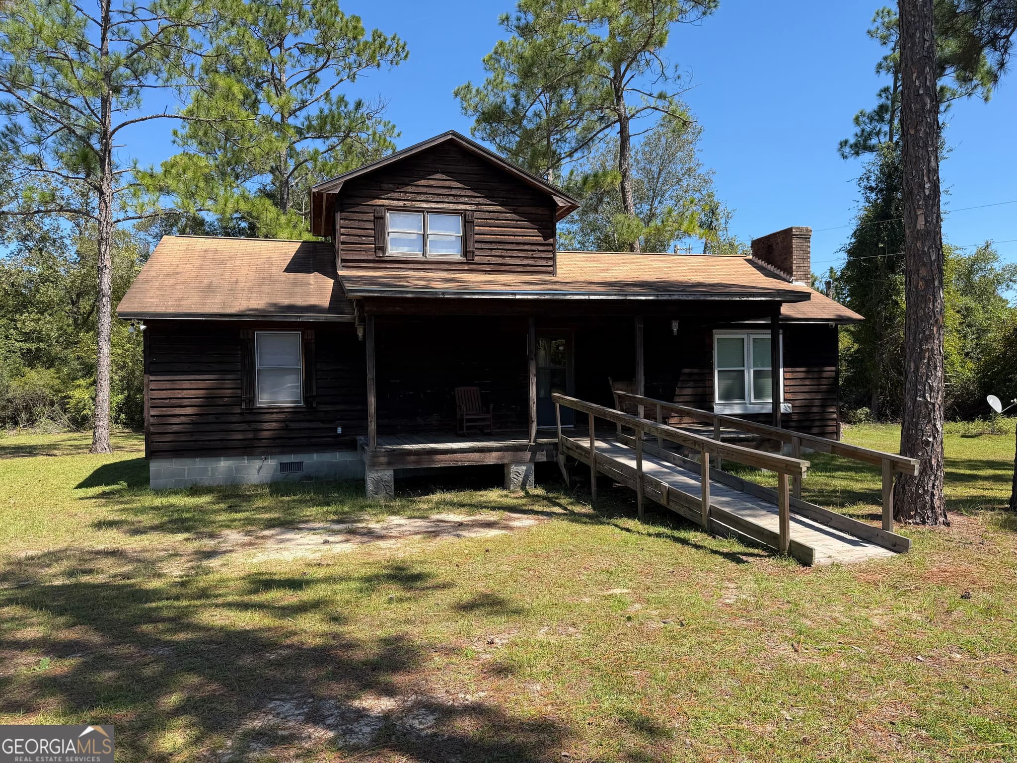3 bedroom, 2 bathroom, 1,355 sq ft single family residence under contract at 3674 Old Normantown Road, Vidalia, GA 30474