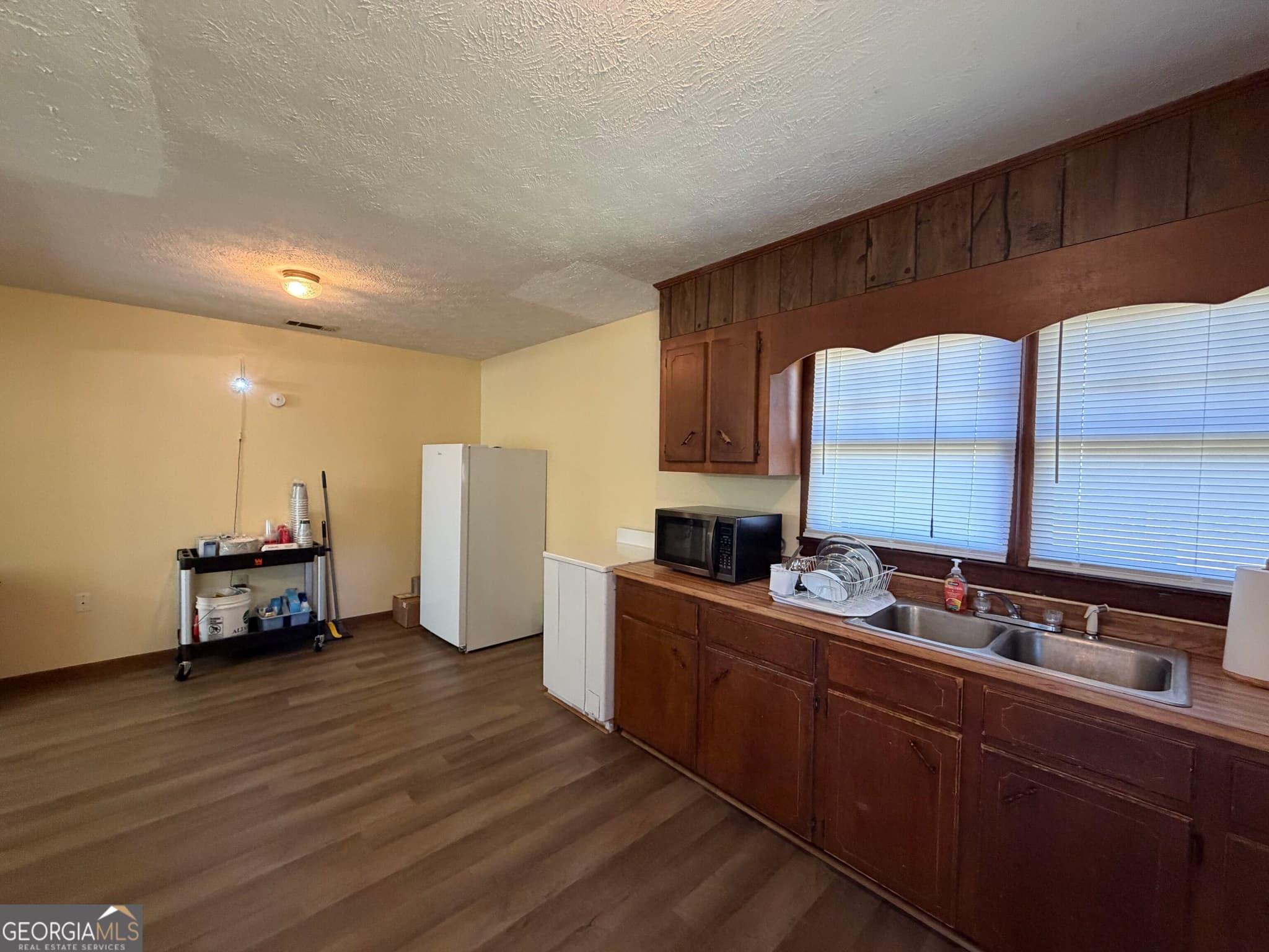 3 bedroom, 2 bathroom, 1,355 sq ft single family residence under contract at 3674 Old Normantown Road, Vidalia, GA 30474 — photo 8