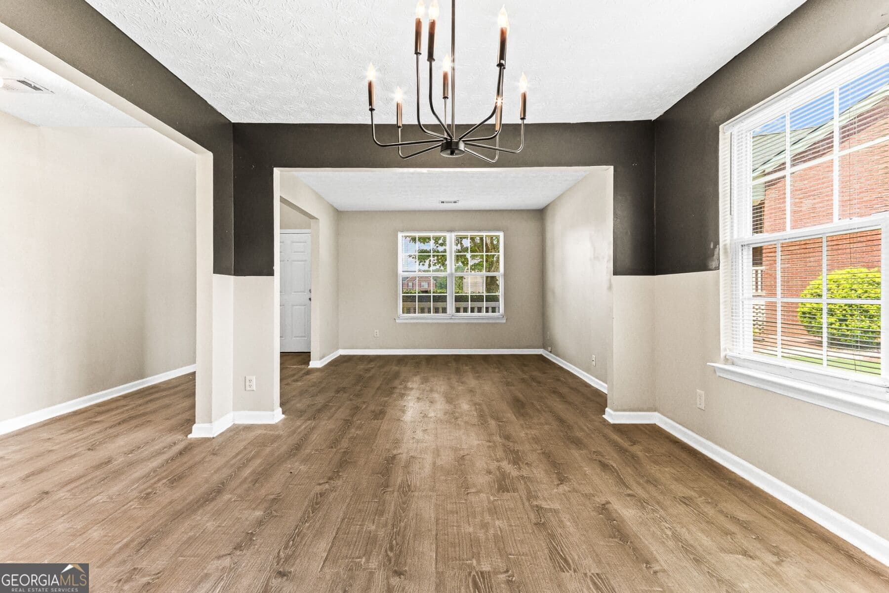 4 bedroom, 2.5 bathroom, 2,288 sq ft single family residence for sale at 2835 Storybook Court, Grayson, GA 30017 — photo 2