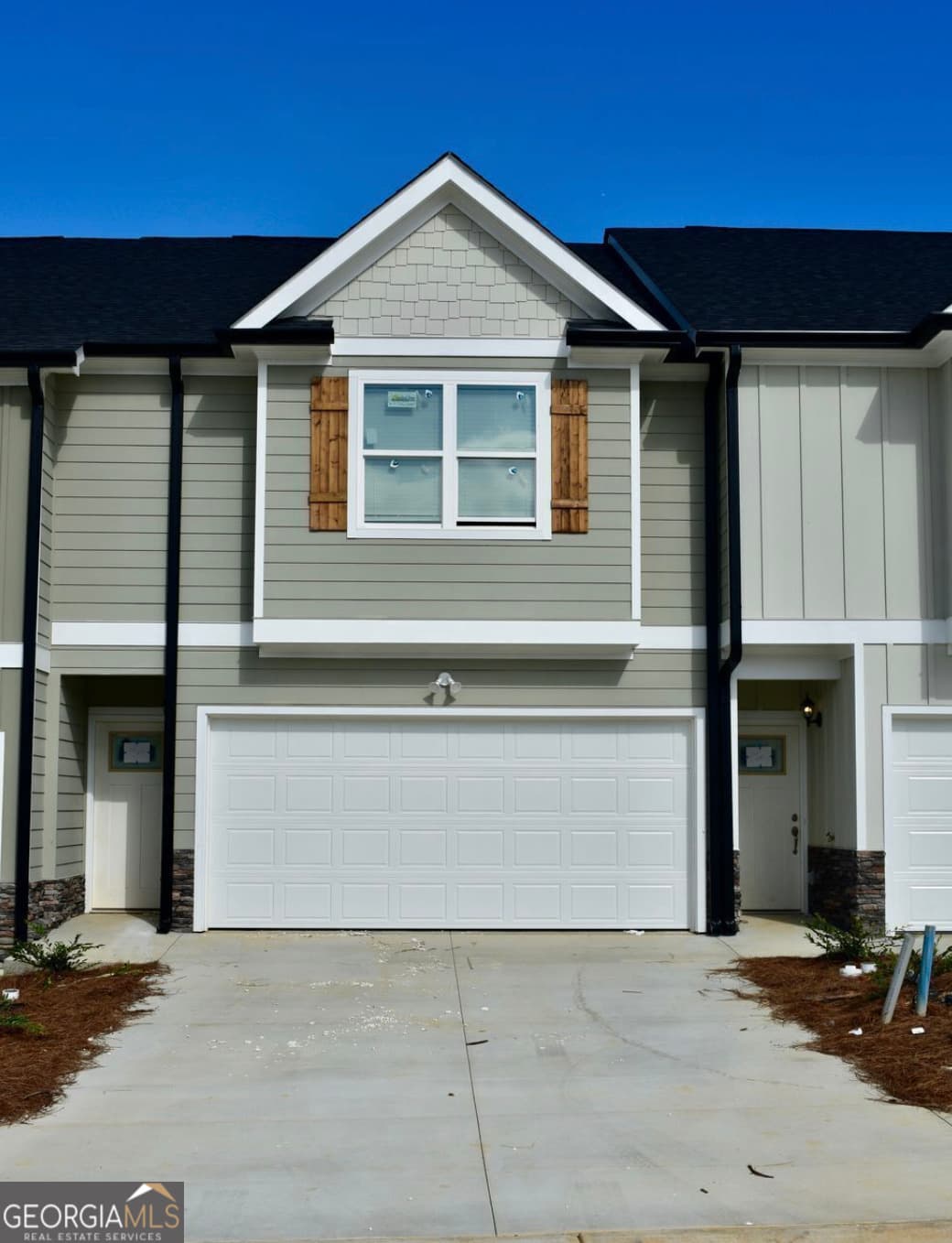 3 bedroom, 2.5 bathroom, 1,604 sq ft townhouse for sale at 6362 Pine Ridge Point, Lula, GA 30554 — photo 4