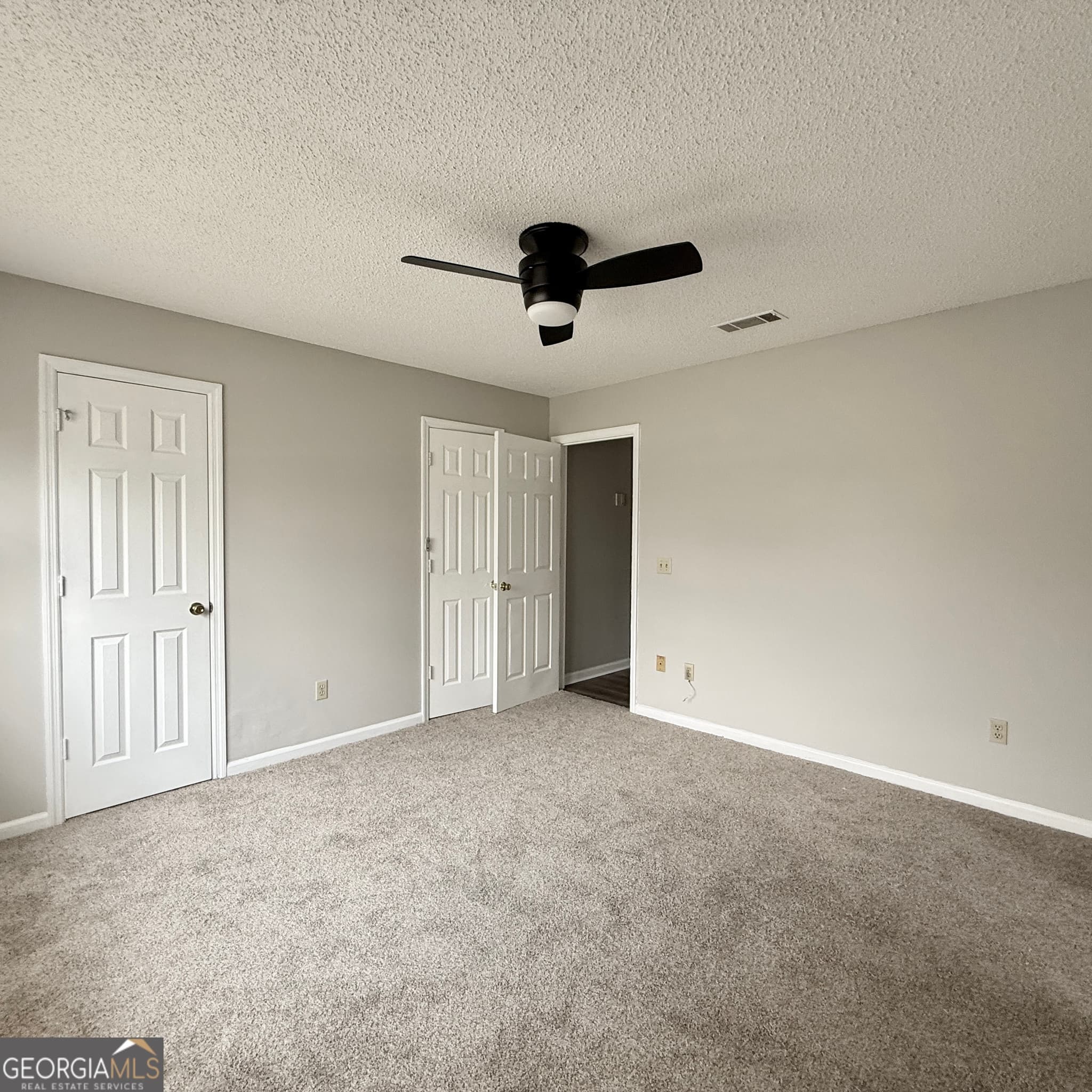3 bedroom, 2 bathroom, 1,133 sq ft single family residence for sale at 61 Kyle Lane, Hinesville, GA 31313 — photo 9