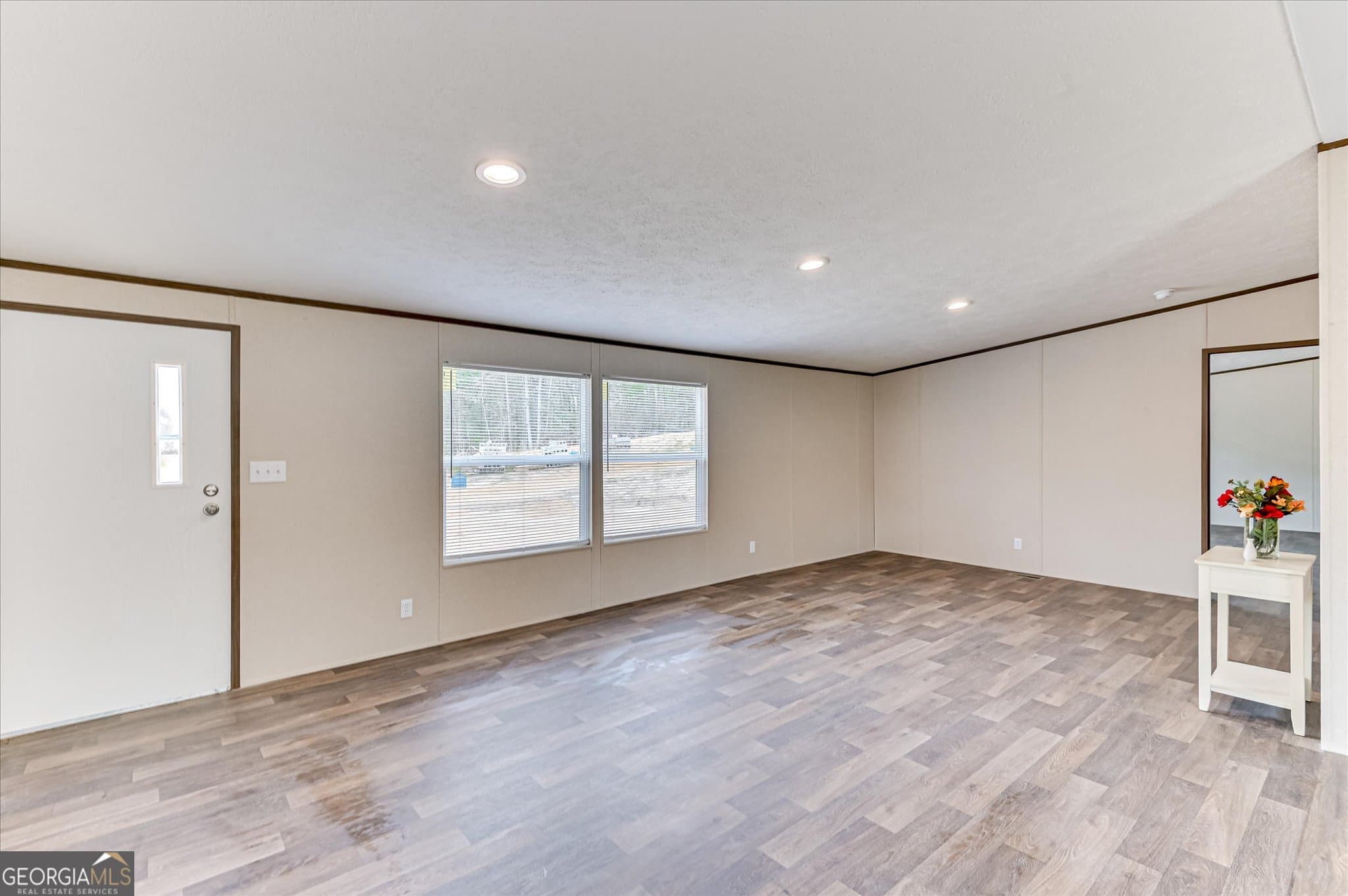 5 bedroom, 3 bathroom, 2,128 sq ft manufactured home,single family residence for sale at 4052 U.S. Hwy 25, Hephzibah, GA 30815 — photo 7