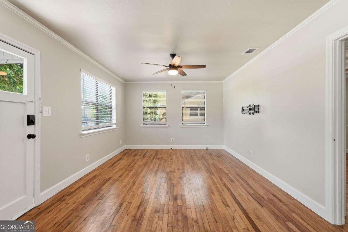 2 bedroom, 1 bathroom, 905 sq ft single family residence under contract at 22 N Easy Street, Statesboro, GA 30458 — photo 7