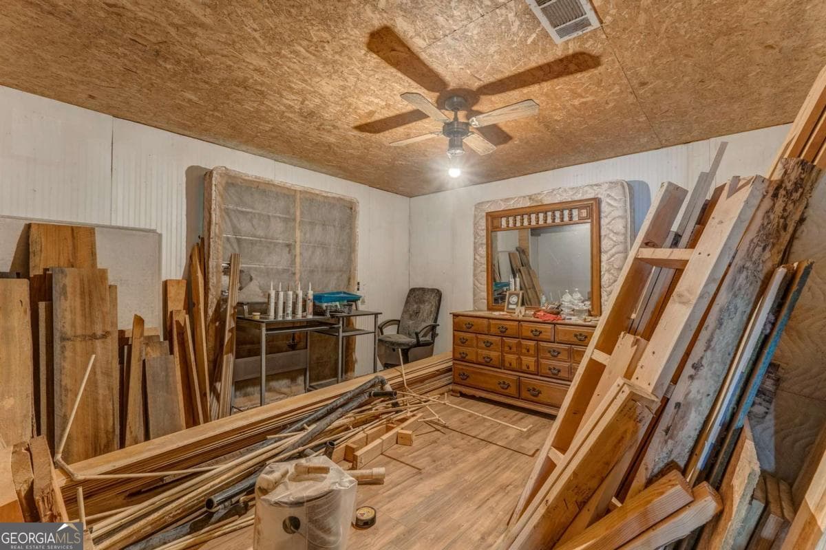 3 bedroom, 2 bathroom, 1,404 sq ft single family residence for sale at 10610 Chatsworth Highway, Ellijay, GA 30540 — photo 7
