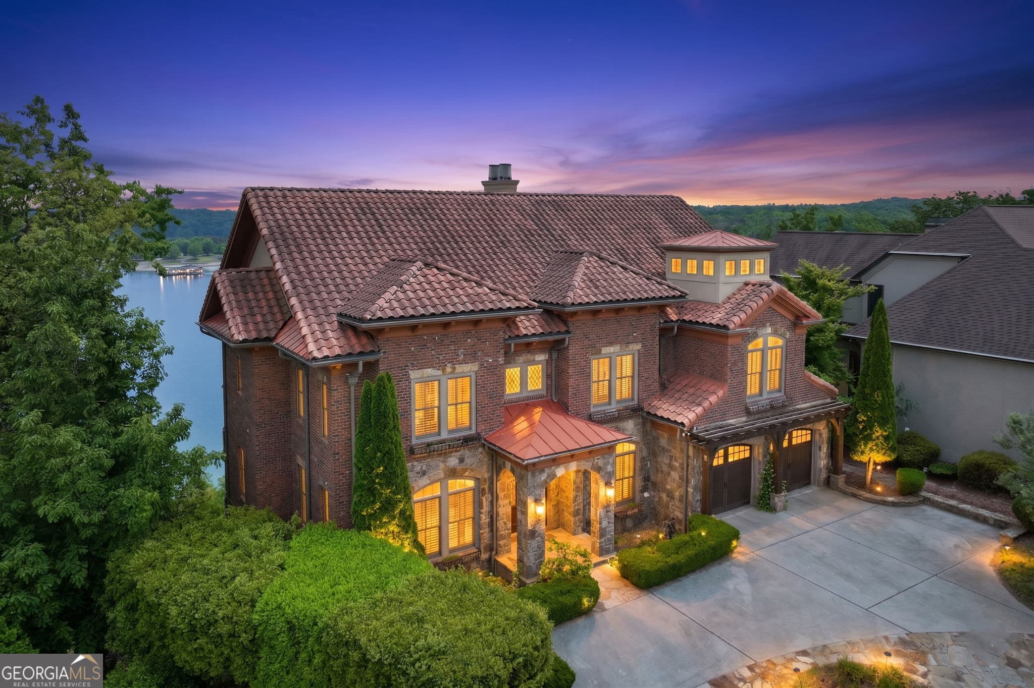 5 bedroom, 5 bathroom, 6,360 sq ft single family residence for sale at 2742 High Vista Point, Gainesville, GA 30501 — photo 1 of 66