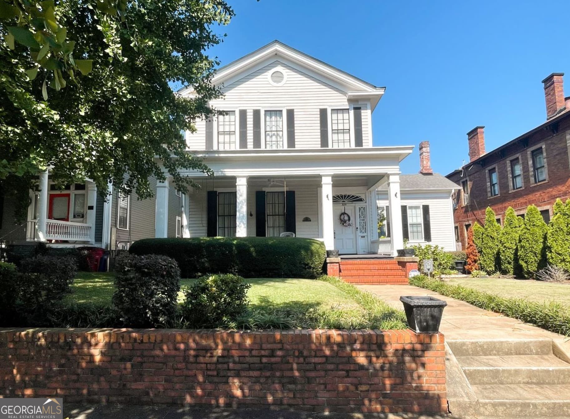 3 bedroom, 2 bathroom, 2,791 sq ft single family residence for rent at 305 Orange Street, Macon, GA 31201 for $2,950 a month — photo 1 of 35