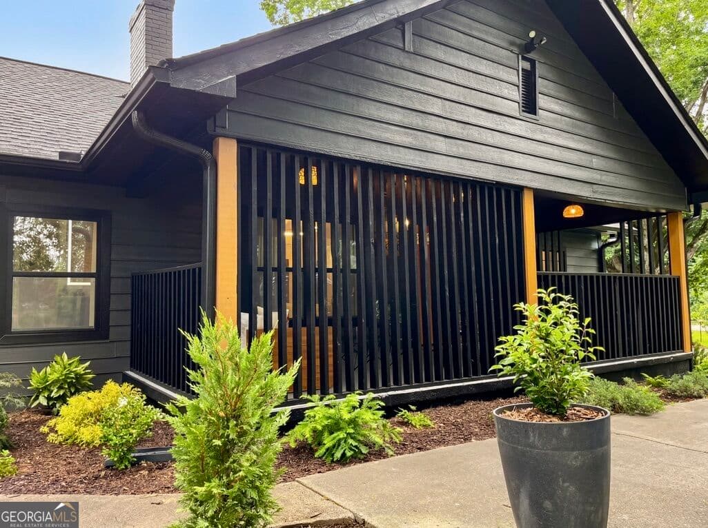 3 bedroom, 2 bathroom, 1,500 sq ft single family residence for sale at 5230 Old Bill Cook Road, College Park, GA 30349 — photo 2