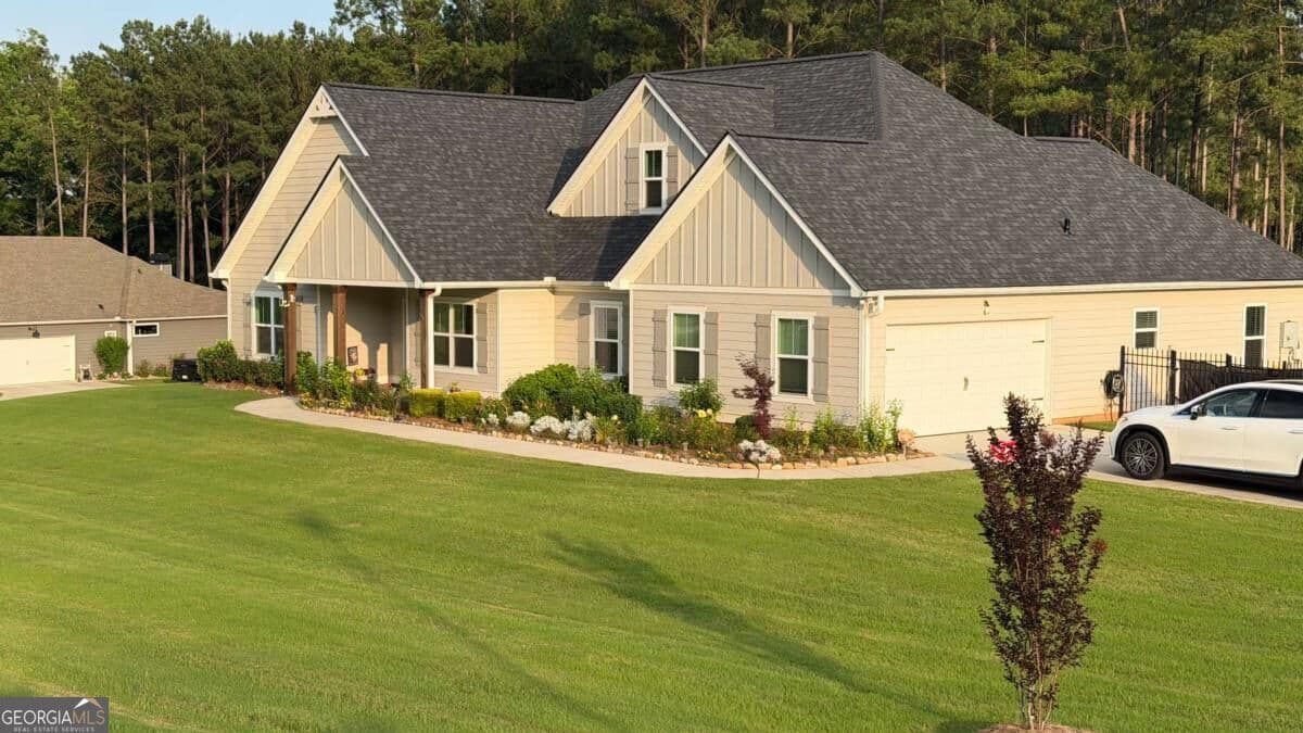 4 bedroom, 3 bathroom, 3,091 sq ft single family residence for sale at 12 Springdale Court, Senoia, GA 30276 — photo 3
