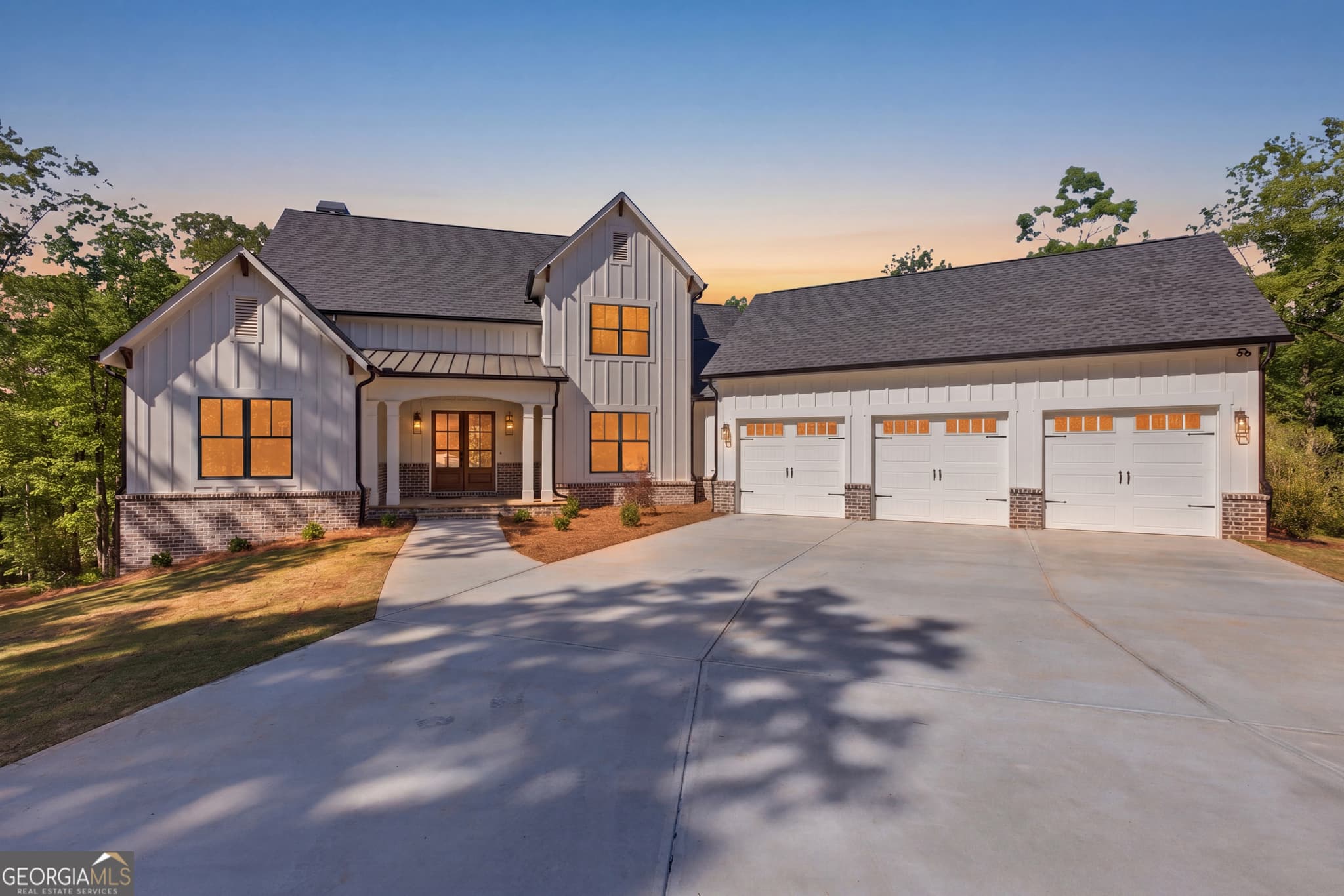 4 bedroom, 4.5 bathroom, 3,214 sq ft single family residence for sale at 110 Fall Pippin Court, Clarkesville, GA 30523