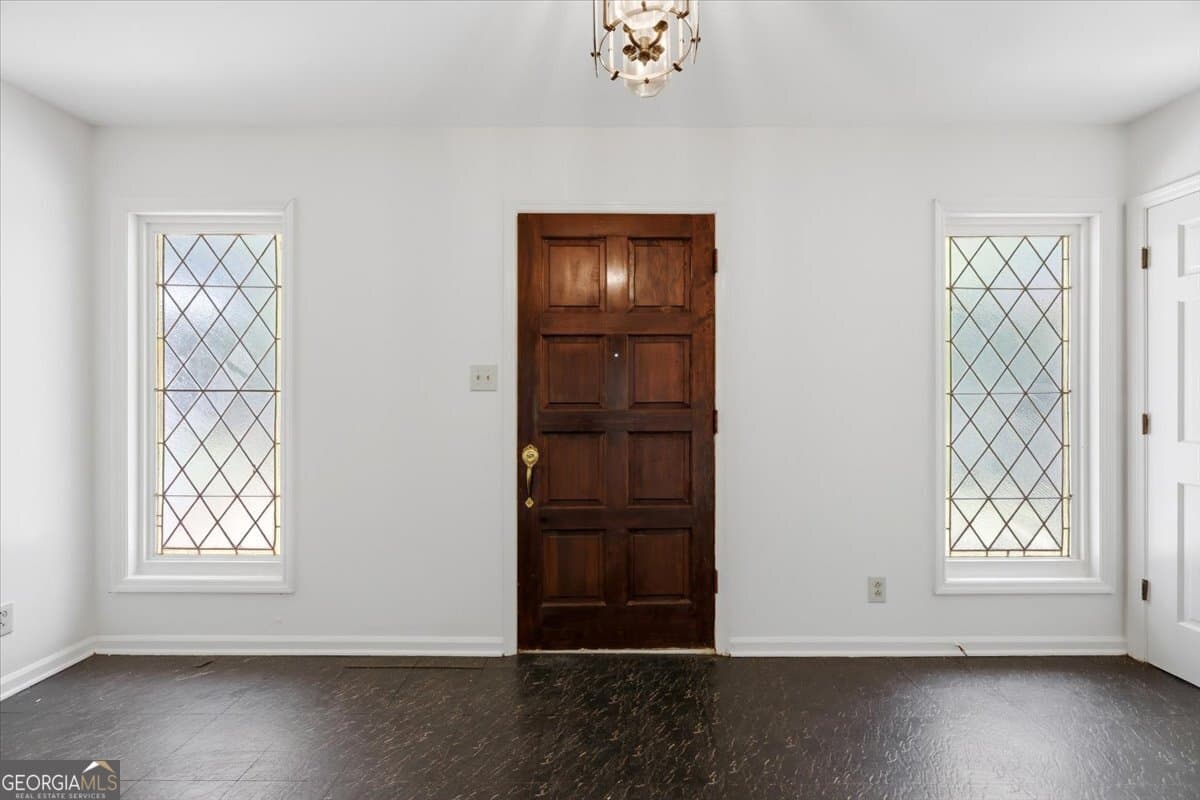 4 bedroom, 4.5 bathroom, 4,145 sq ft single family residence for sale at 4950 Wellington Drive, Macon, GA 31210 — photo 3