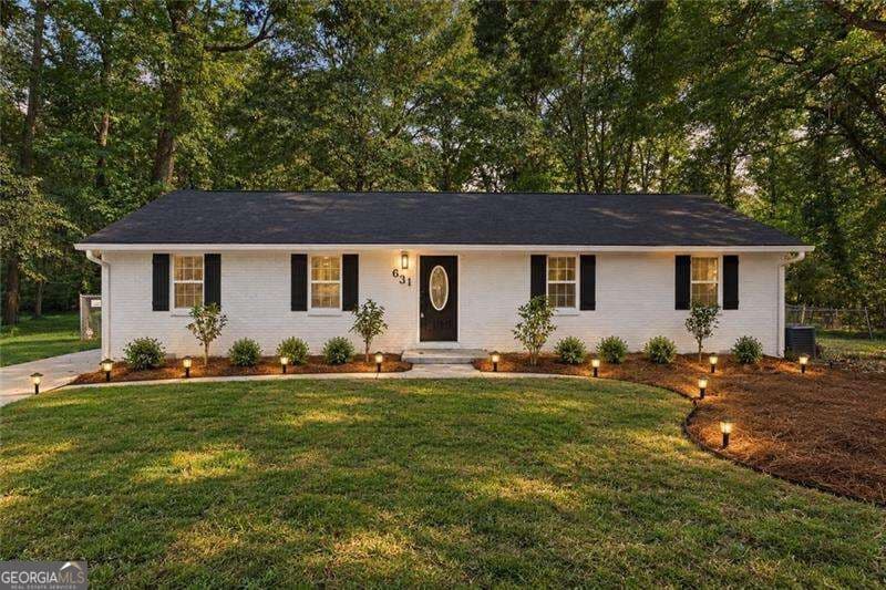 4 bedroom, 3 bathroom, 1,400 sq ft single family residence for sale at 631 Pasadena Court, Forest Park, GA 30297