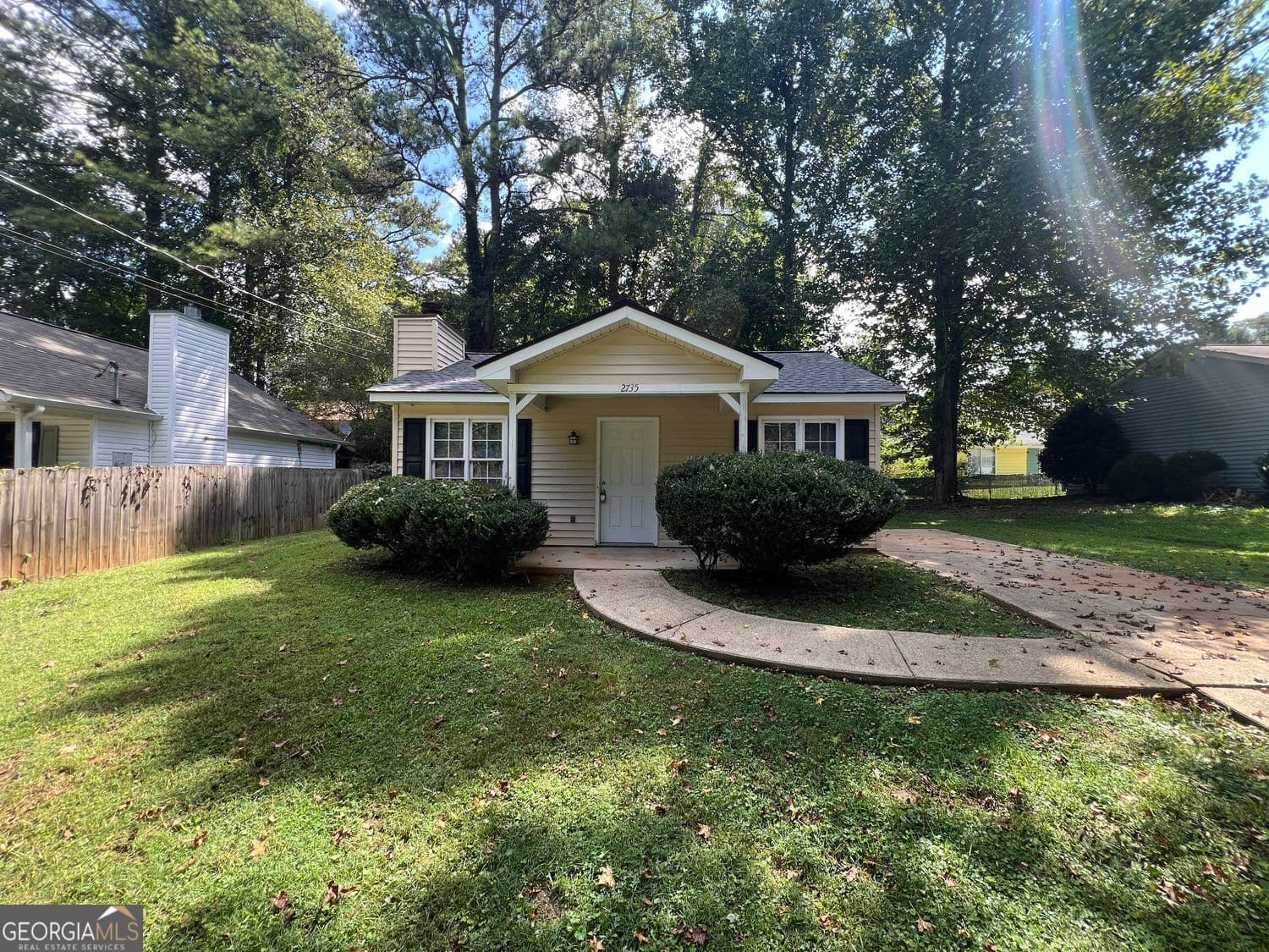 1 bedroom, 1 bathroom, 624 sq ft single family residence for rent at 2735 Fairlane Drive, Cumming, GA 30041 for $1,295 a month — photo 1 of 1