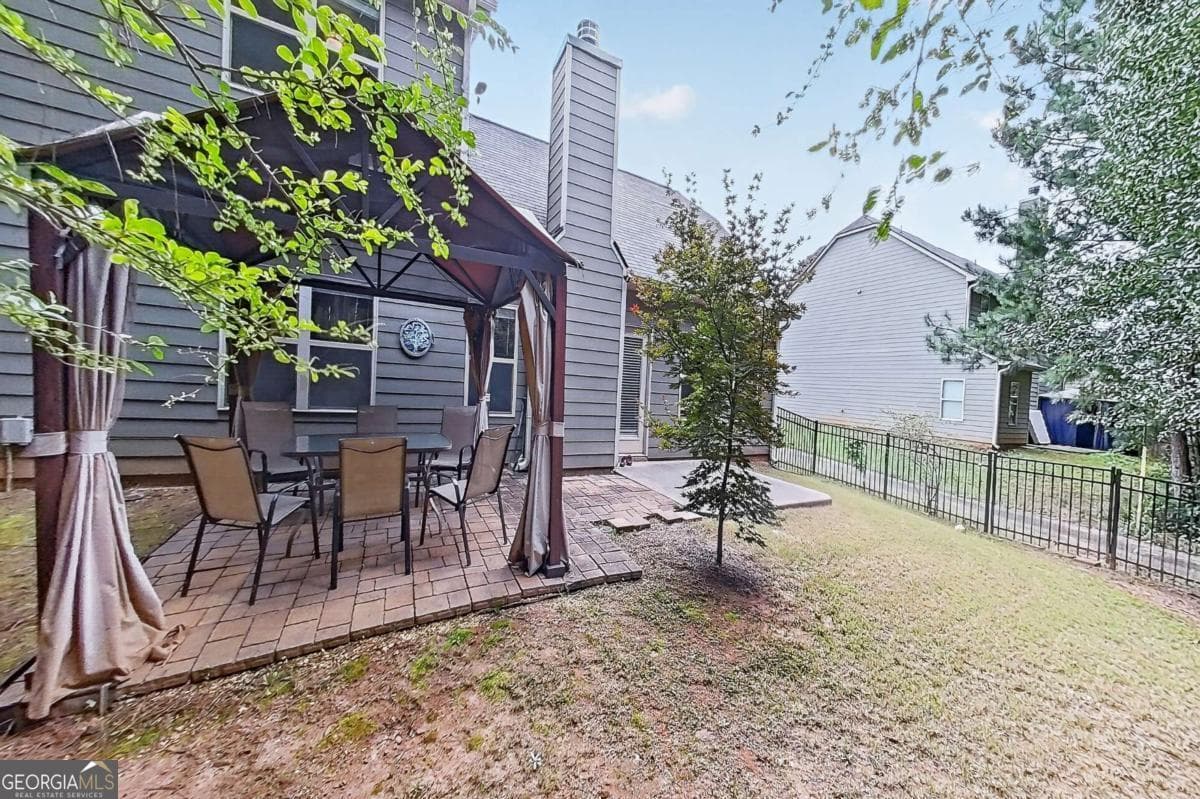 3 bedroom, 3 bathroom, 2,176 sq ft single family residence for sale at 2530 Grayton Loop, Villa Rica, GA 30180 — photo 2