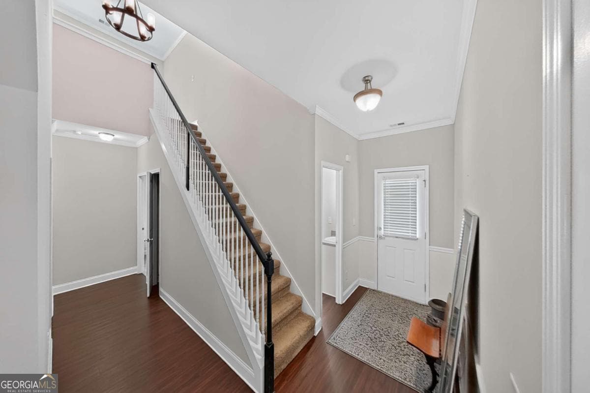 3 bedroom, 3 bathroom, 2,176 sq ft single family residence for sale at 2530 Grayton Loop, Villa Rica, GA 30180 — photo 3