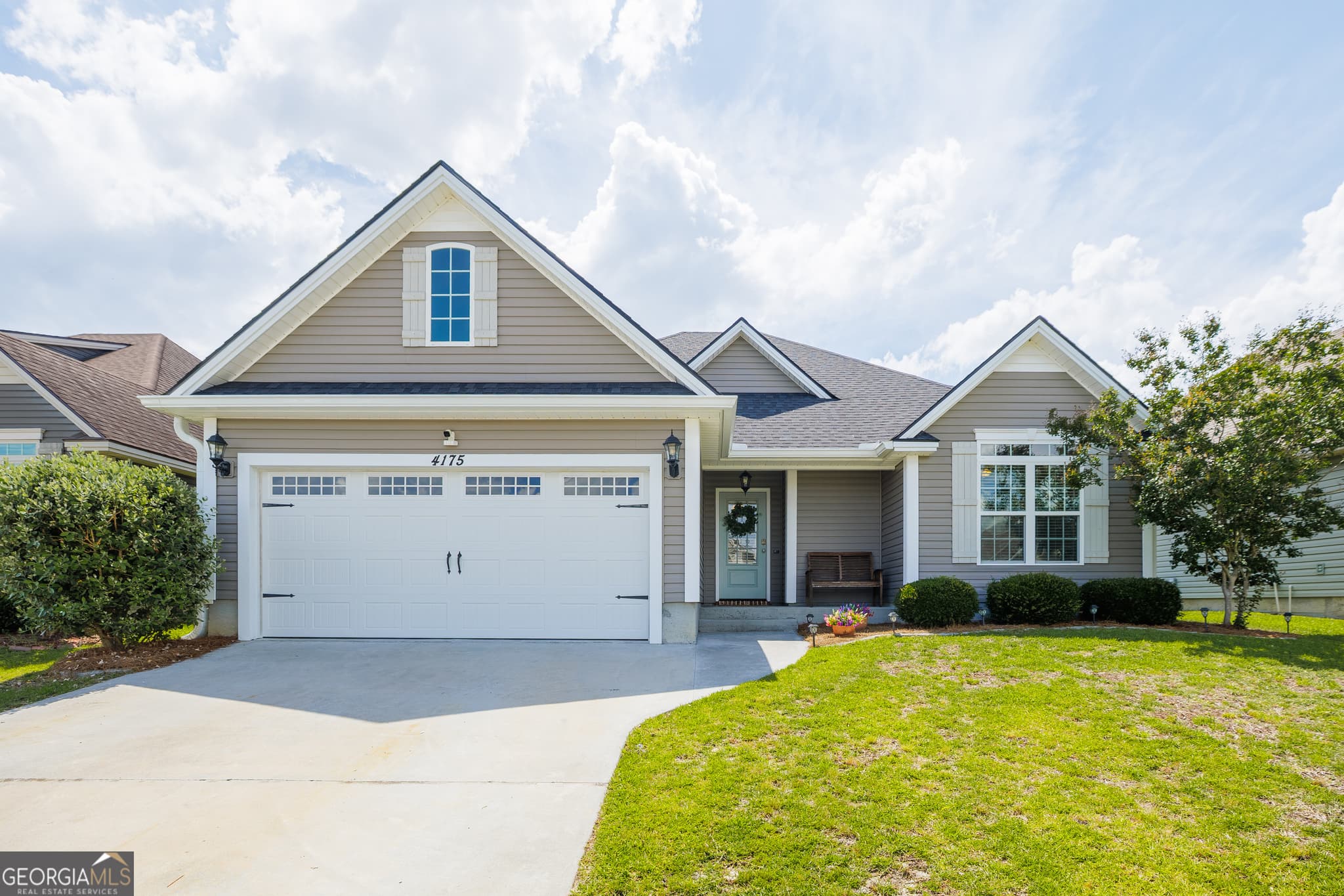 3 bedroom, 2 bathroom, 1,542 sq ft single family residence sold at 4175 Silver Glen, Hahira, GA 31632