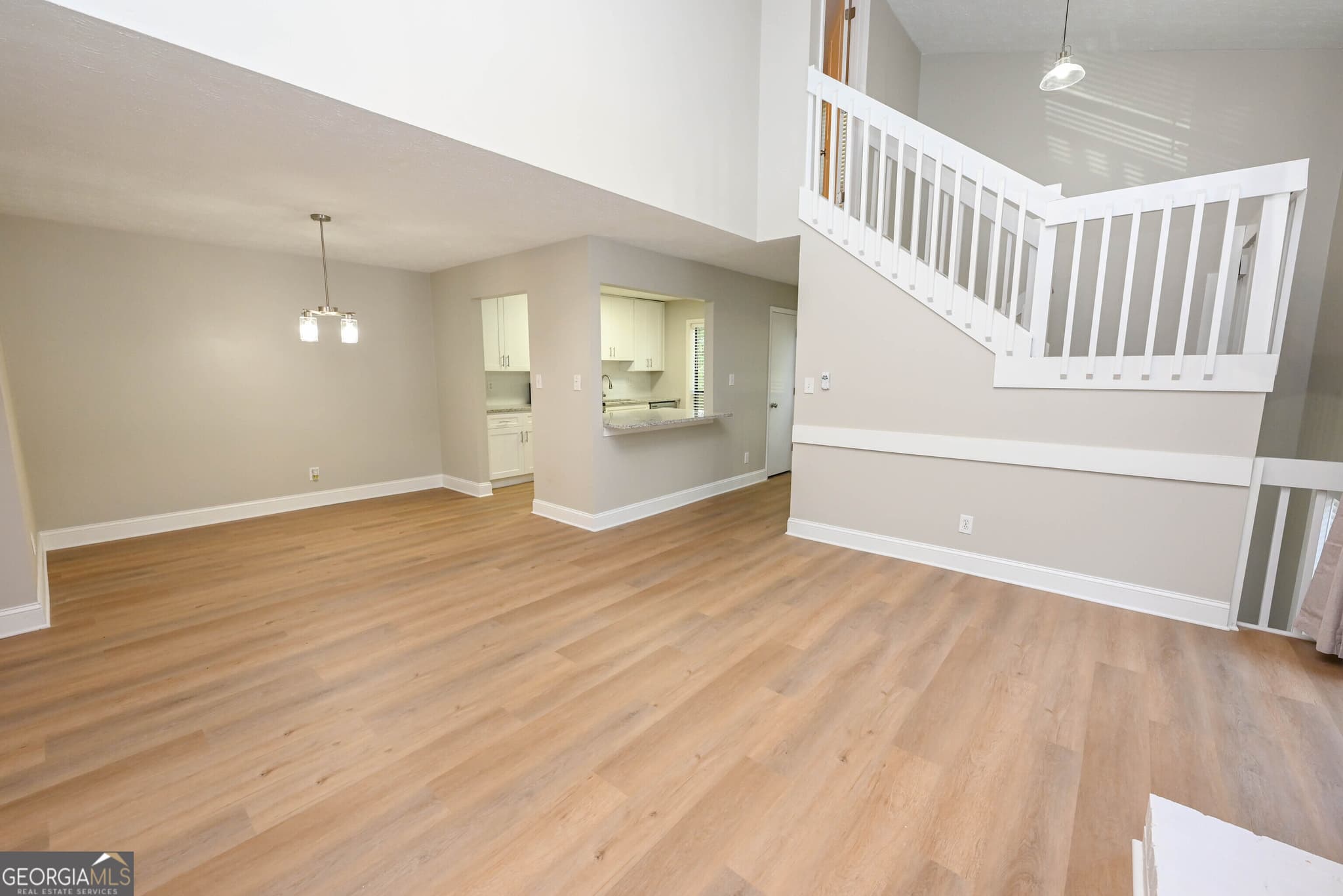 2 bedroom, 2 bathroom, 1,210 sq ft condominium for sale at 3930 Cedar Circle, Tucker, GA 30084 — photo 8