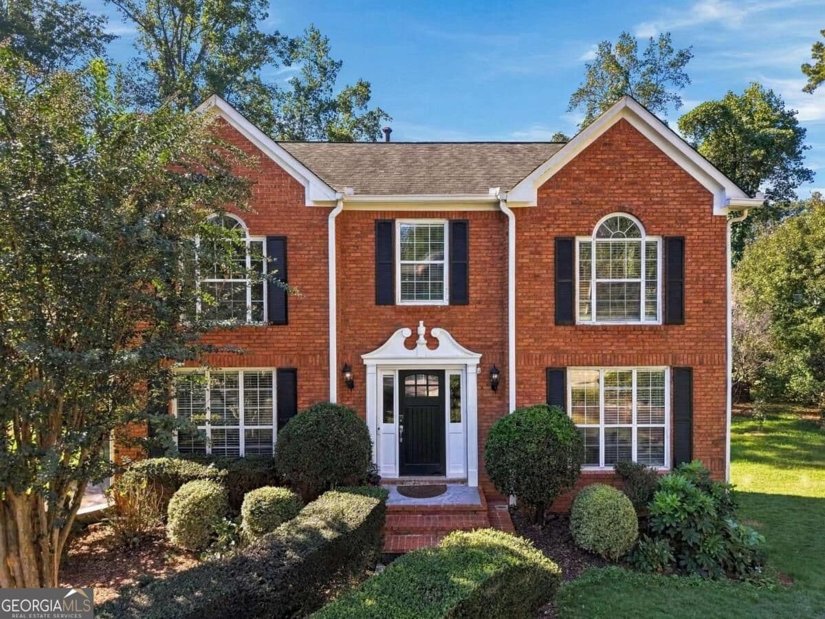 4 bedroom, 2.5 bathroom, 2,746 sq ft single family residence for sale at 690 Ruxbury Court, Suwanee, GA 30024 — photo 1 of 46