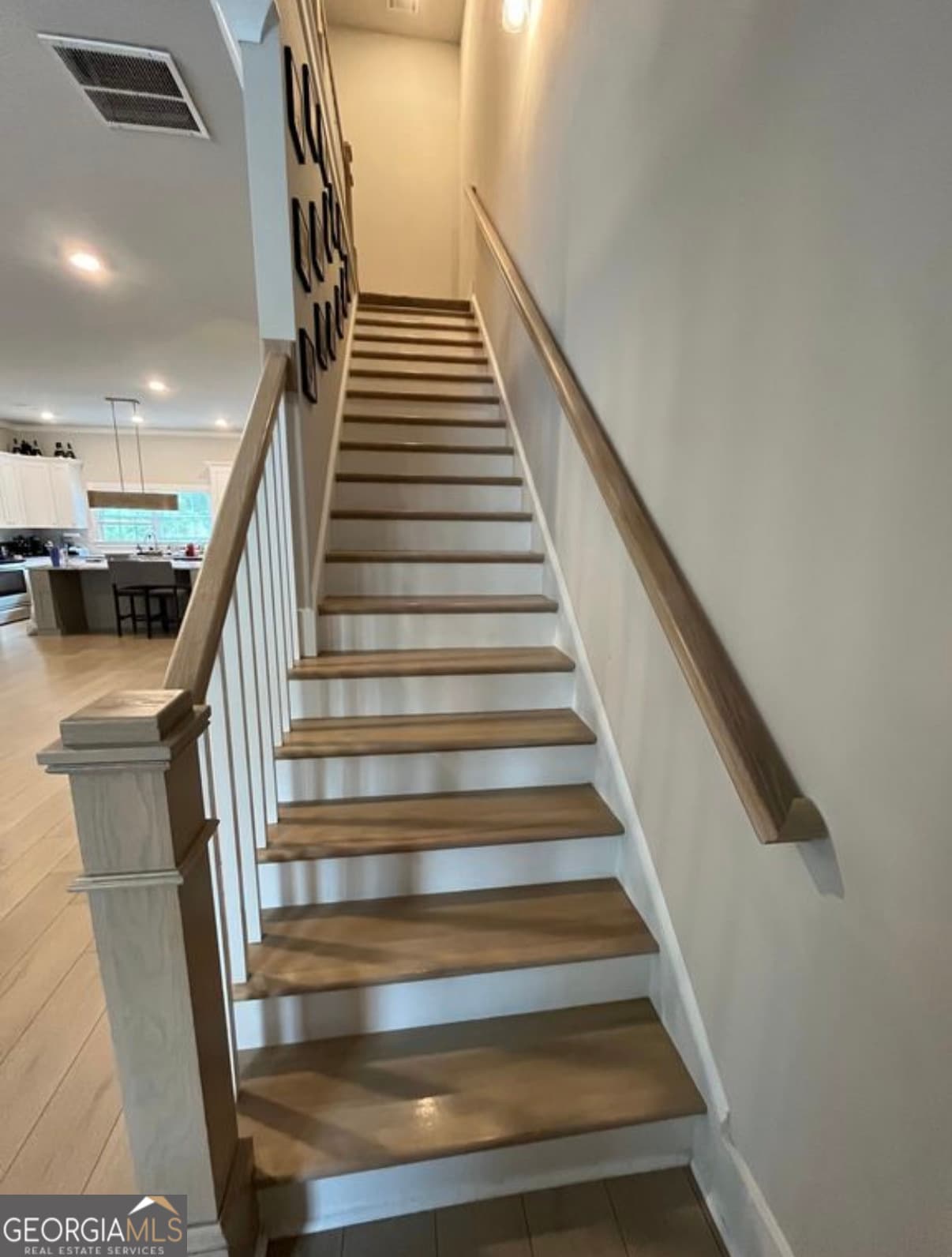 4 bedroom, 3.5 bathroom, 2,600 sq ft townhouse for sale at 2170 Rail Yard Avenue, Grayson, GA 30017 — photo 6