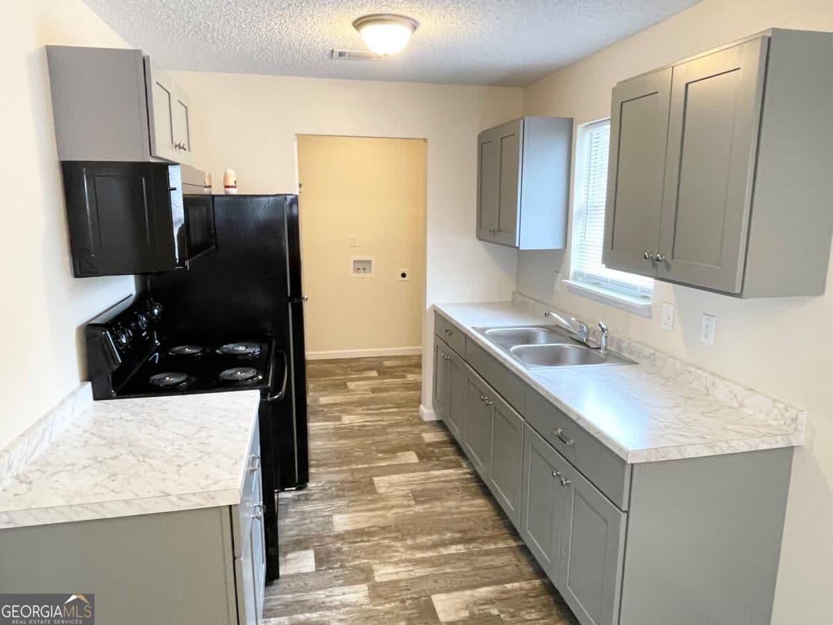 3 bedroom, 2 bathroom, 1,144 sq ft single family residence for rent at 241 Mary M Bethune Drive, Folkston, GA 31537 for $1,500 a month — photo 6