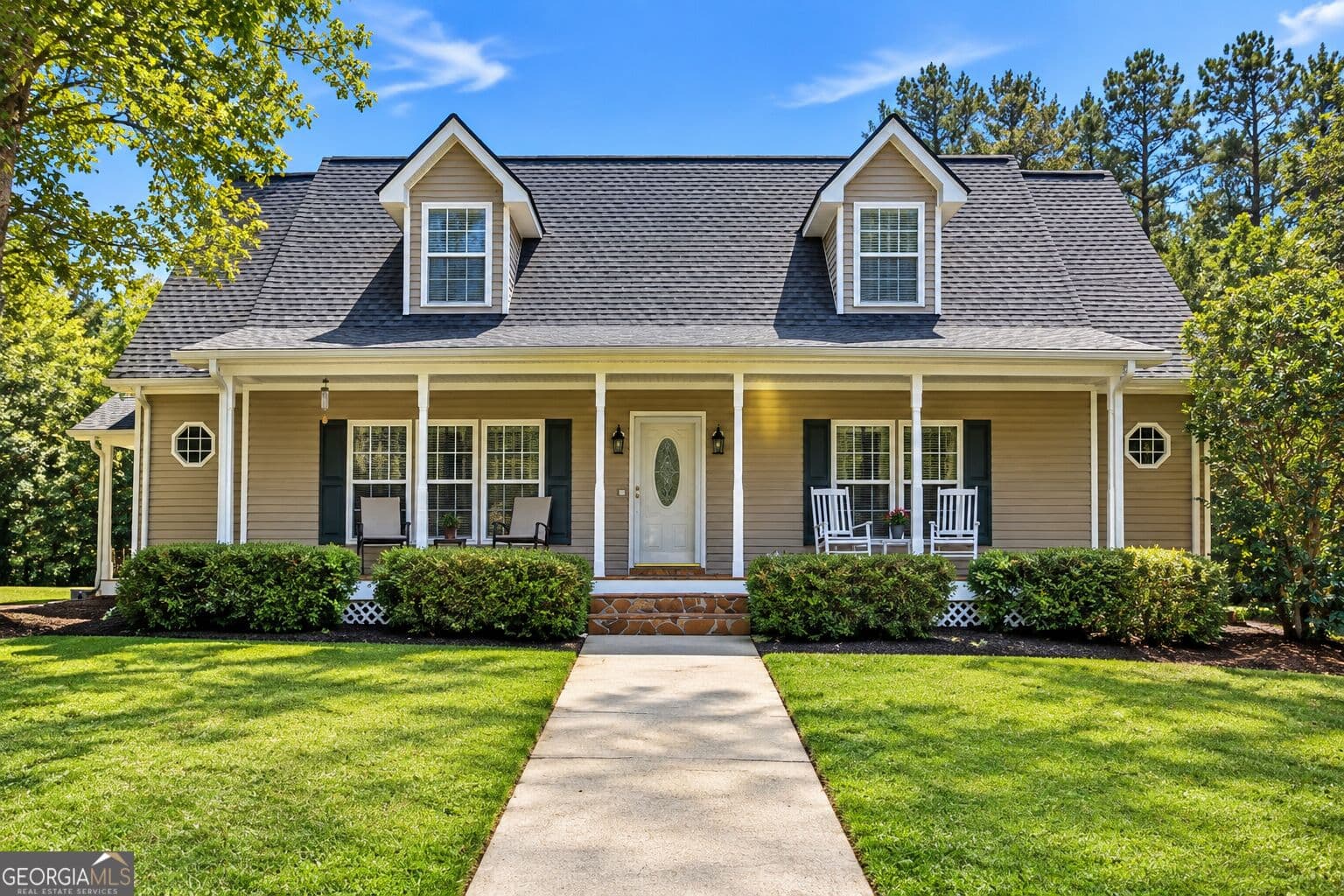 3 bedroom, 2.5 bathroom, 3,658 sq ft single family residence for sale at 2952 Rock Creek Road, Toccoa, GA 30577 — photo 2