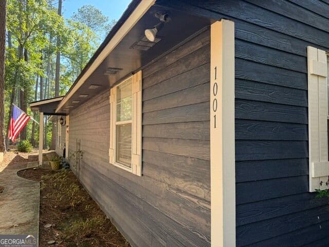 2 bedroom, 2 bathroom, 1,512 sq ft single family residence for sale at 1001 Phil Harrison Street, Lincolnton, GA 30817 — photo 2