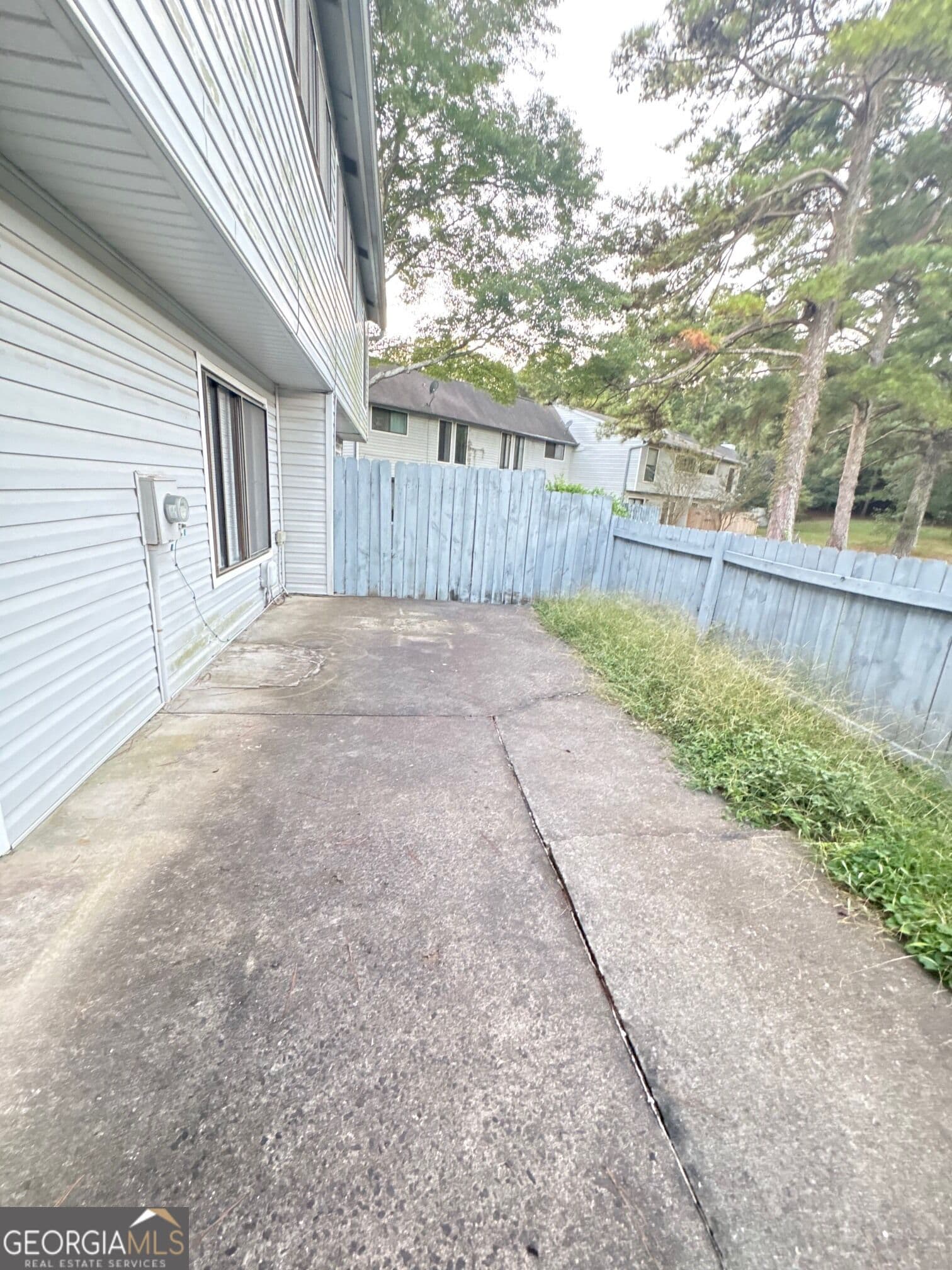 3 bedroom, 2.5 bathroom, 1,392 sq ft townhouse for rent at 261 Country Club Drive, Jonesboro, GA 30238 for $1,300 a month — photo 6
