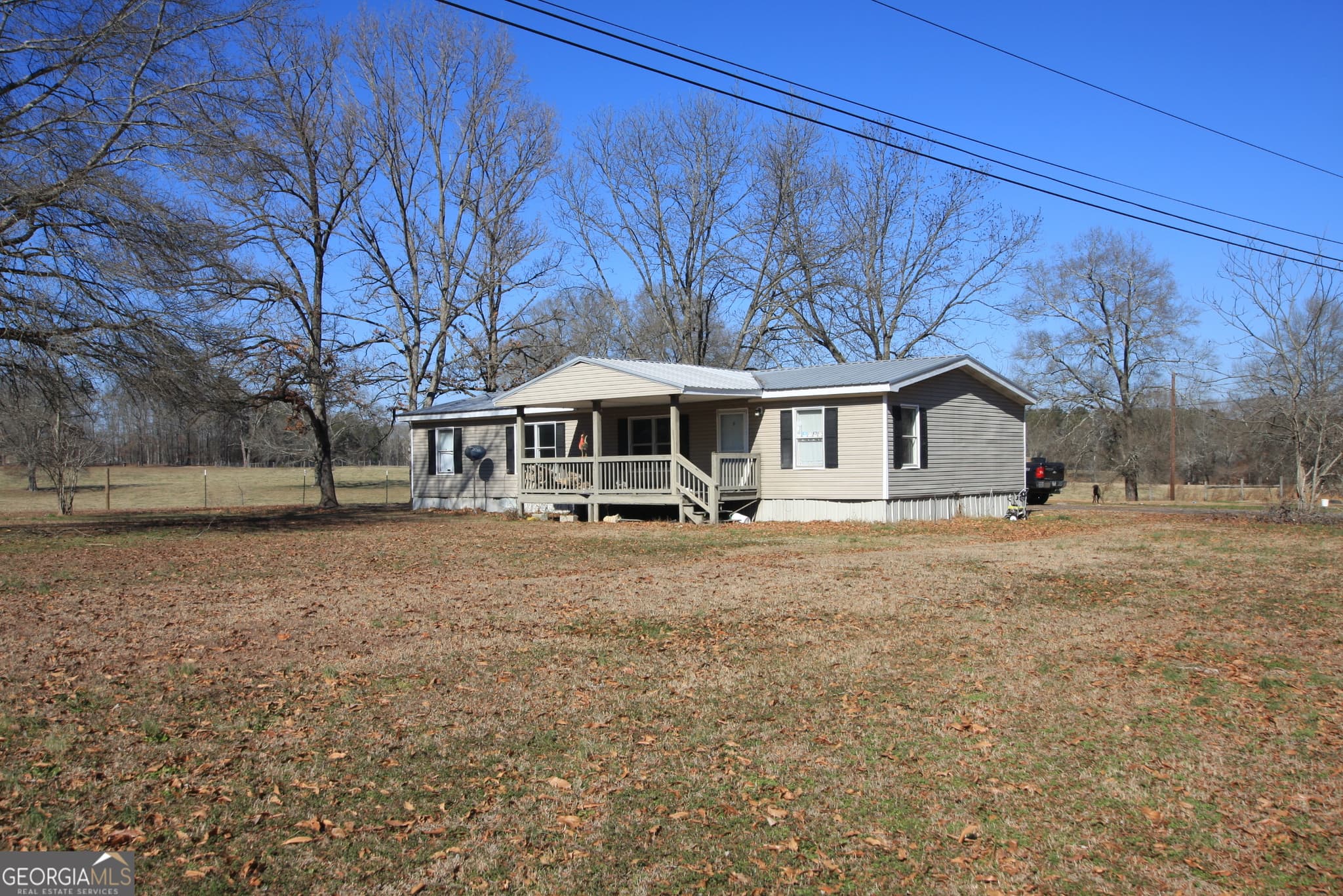 3 bedroom, 2.5 bathroom, 2,290 sq ft single family residence for sale at 406 & 410 Old Rome Road, Silver Creek, GA 30173 — photo 6