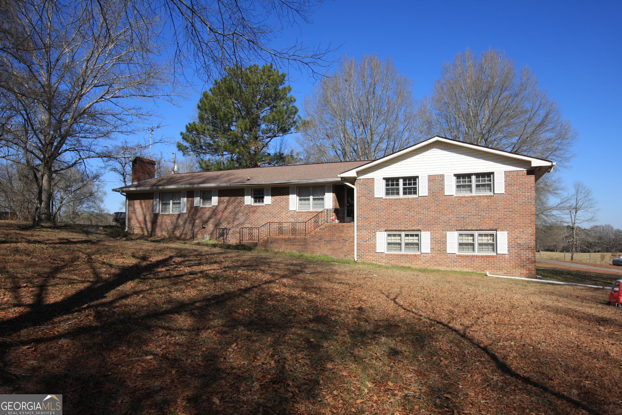 3 bedroom, 2.5 bathroom, 2,290 sq ft single family residence for sale at 406 & 410 Old Rome Road, Silver Creek, GA 30173 — photo 3