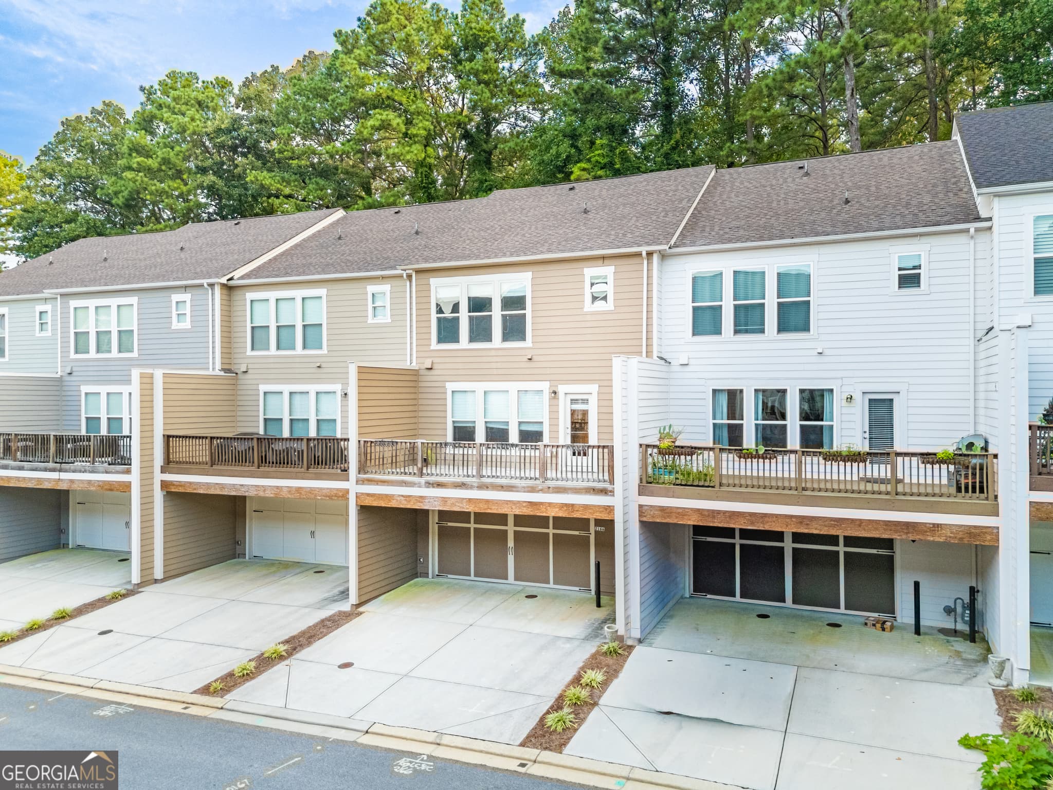 4 bedroom, 3.5 bathroom, 1,944 sq ft townhouse for sale at 2166 Rock Creek Park, Decatur, GA 30033 — photo 7